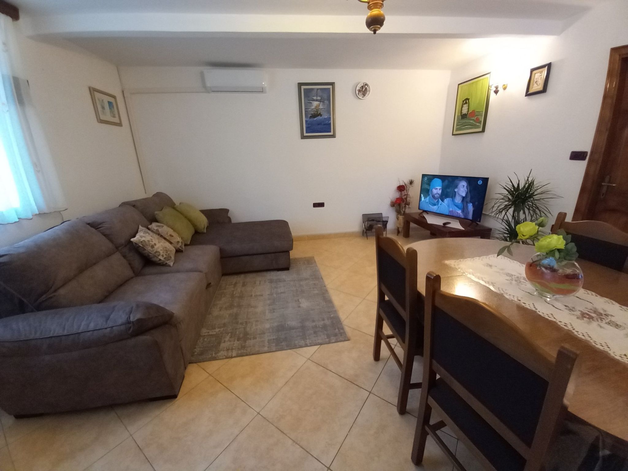 Photo of House Barat