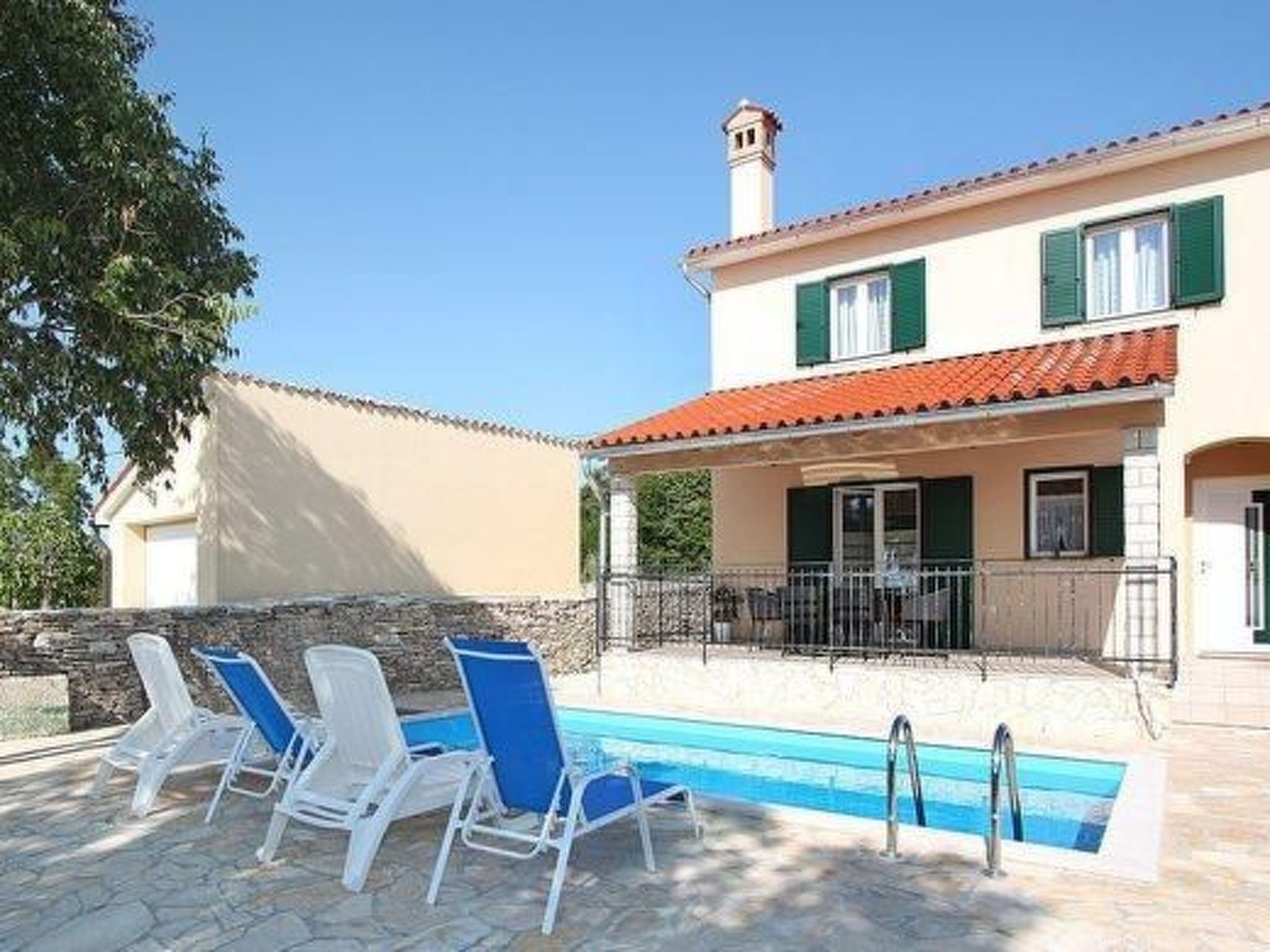 'Villa Grguci' mit eigener Terrasse