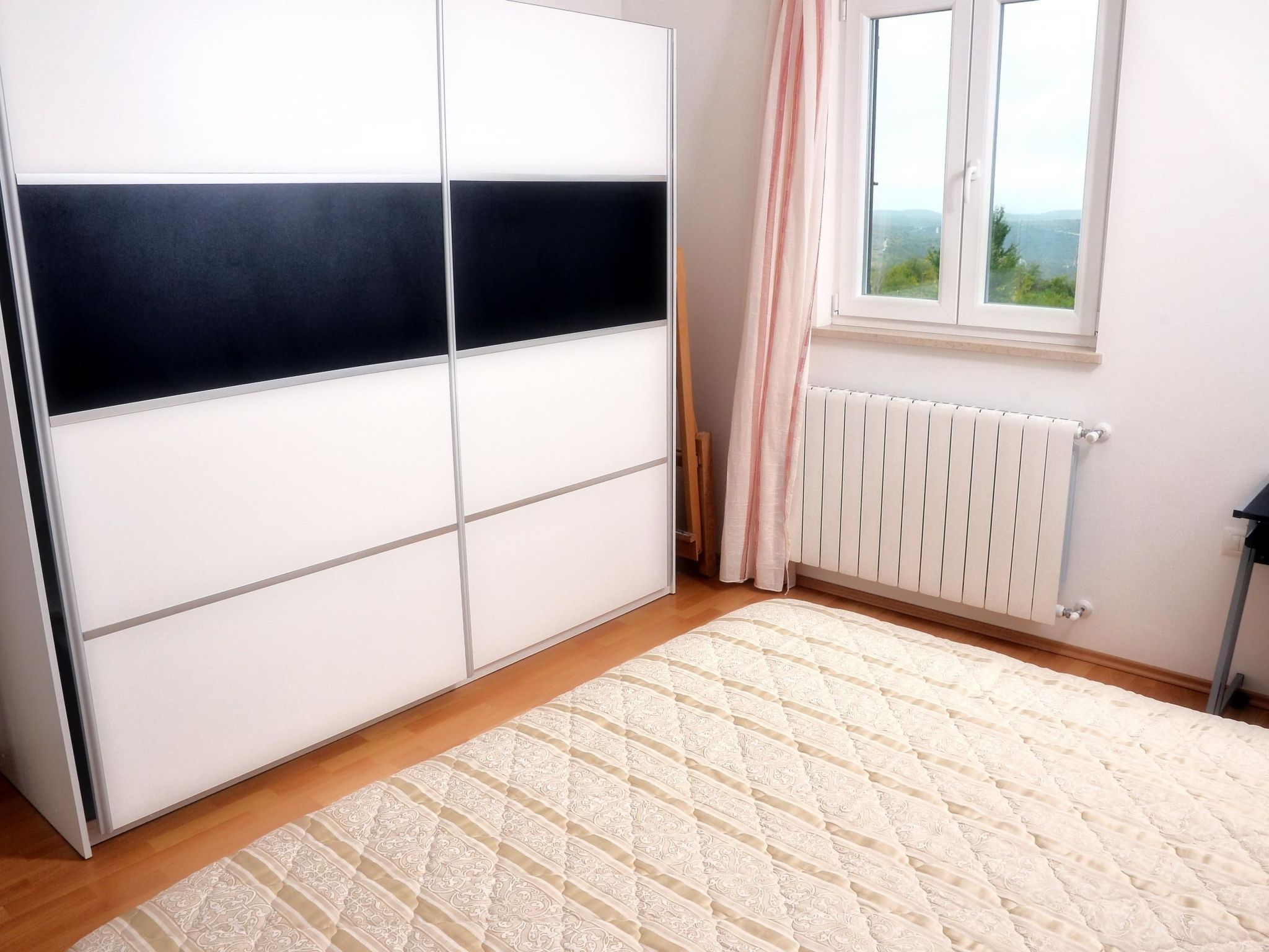 'Villa Grguci' mit eigener Terrasse-Dedans