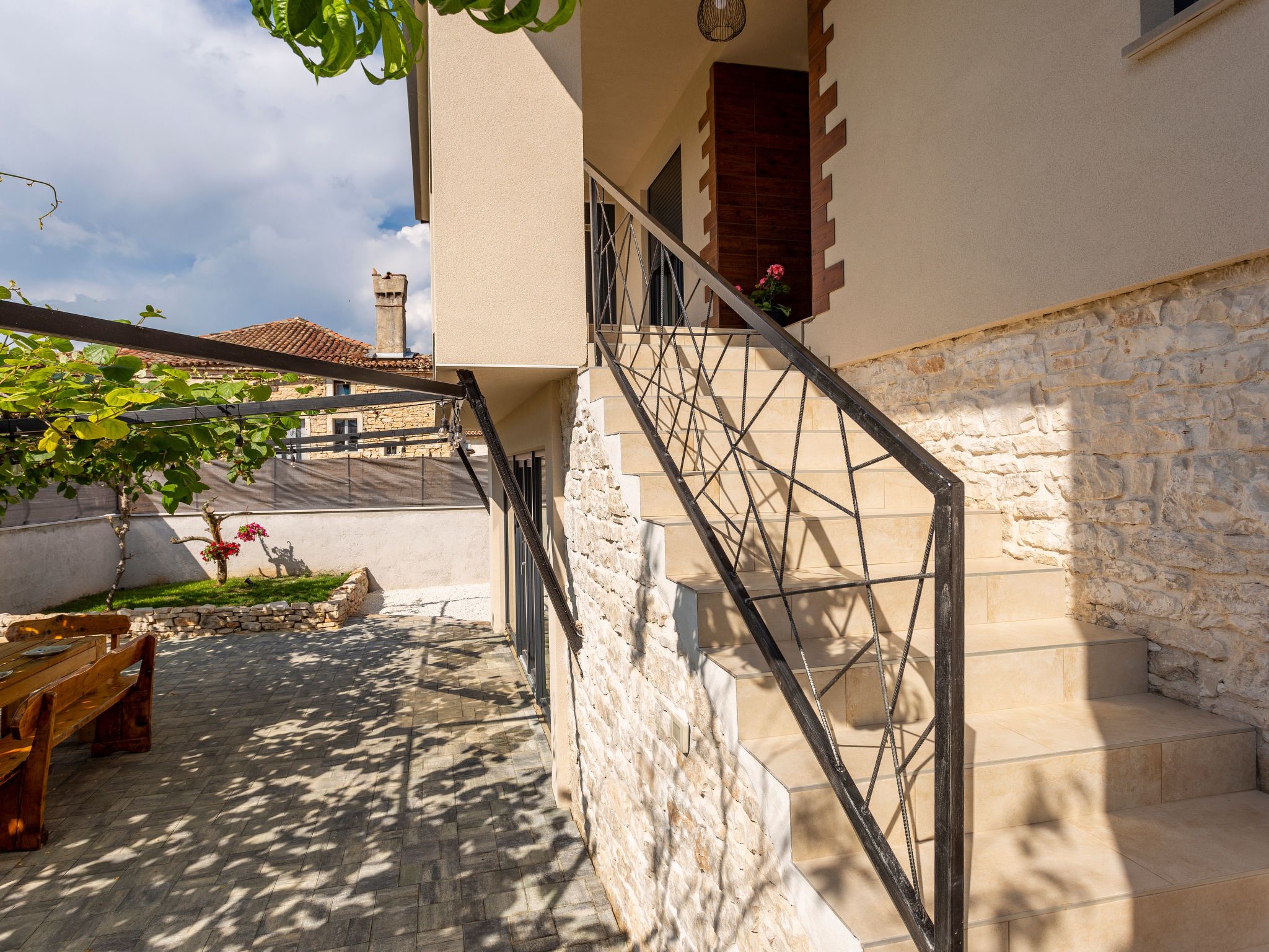 Schönes Ferienhaus in Modrusani mit Großem Garten-Drinnen