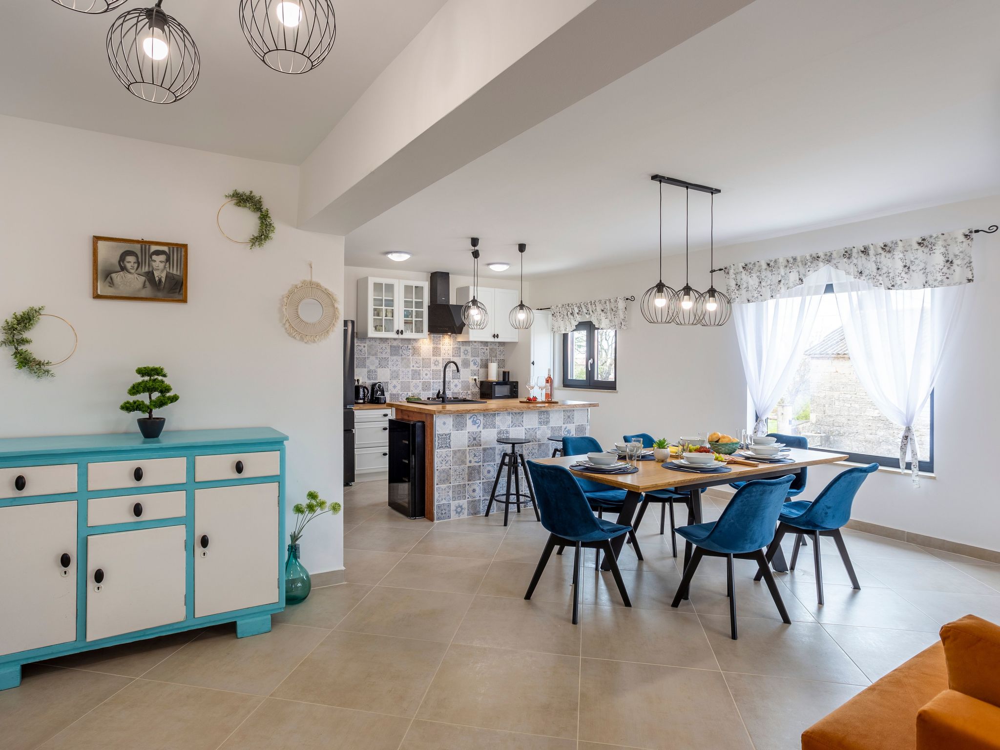 Schönes Ferienhaus in Modrusani mit Großem Garten-Drinnen