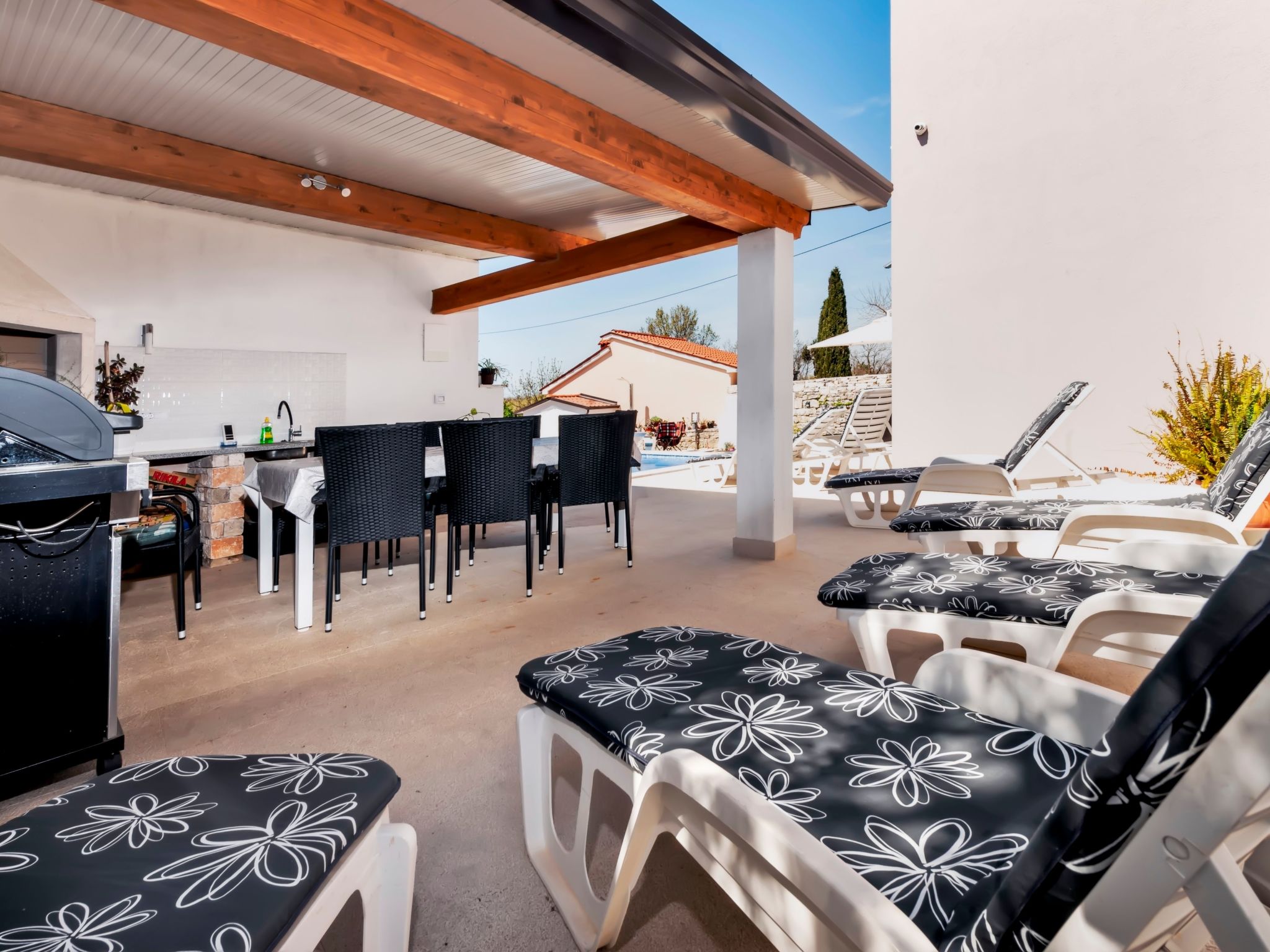 Neues Ferienhaus Nina in der Nähe von Rovinj-Drinnen