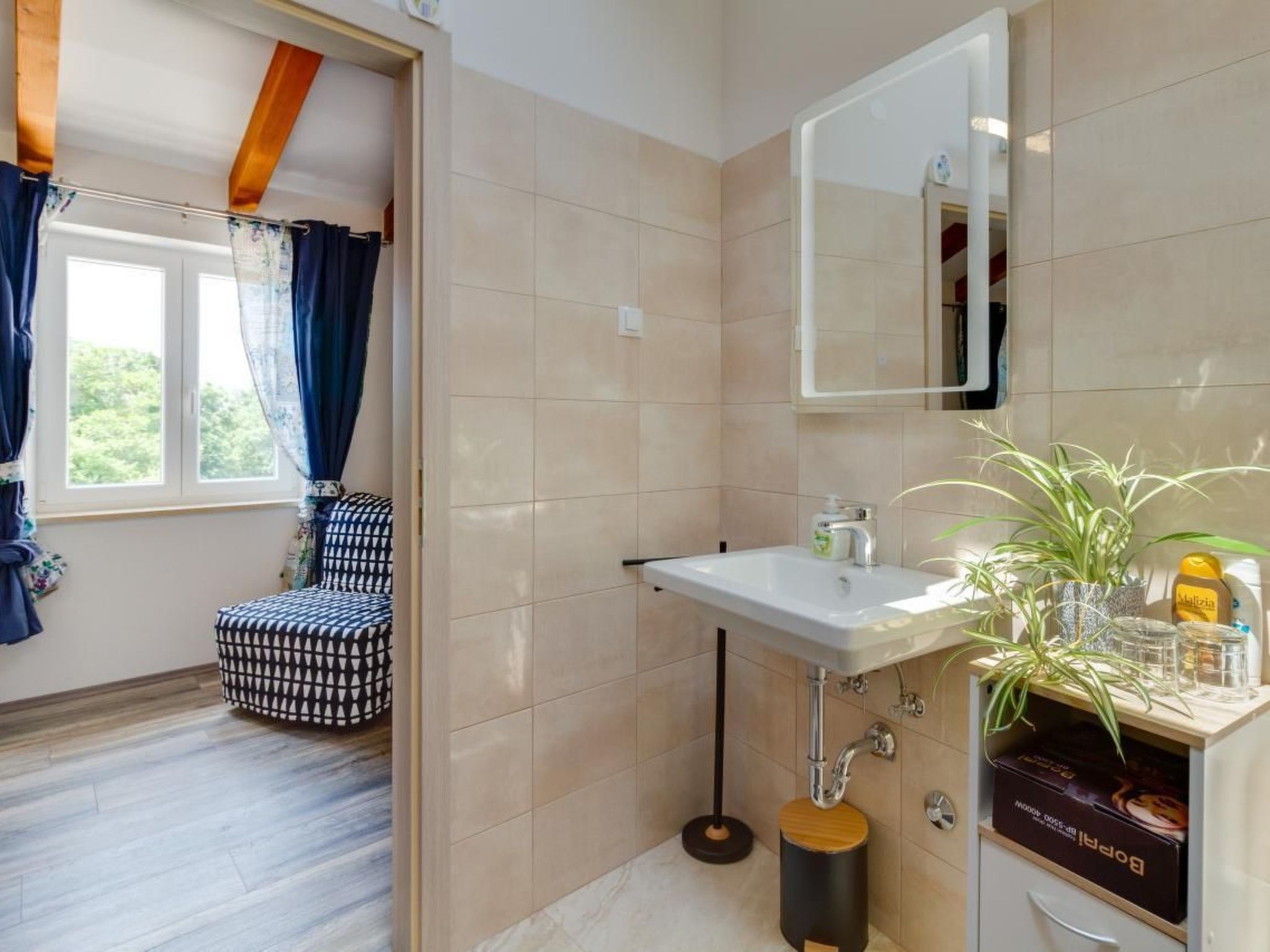 Neues Ferienhaus Nina in der Nähe von Rovinj-Drinnen