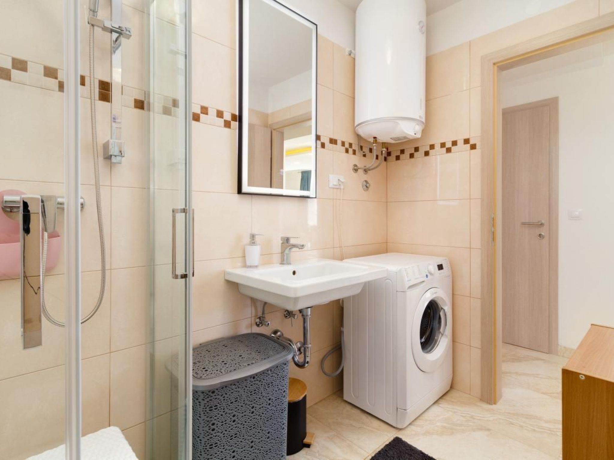 Neues Ferienhaus Nina in der Nähe von Rovinj-Drinnen