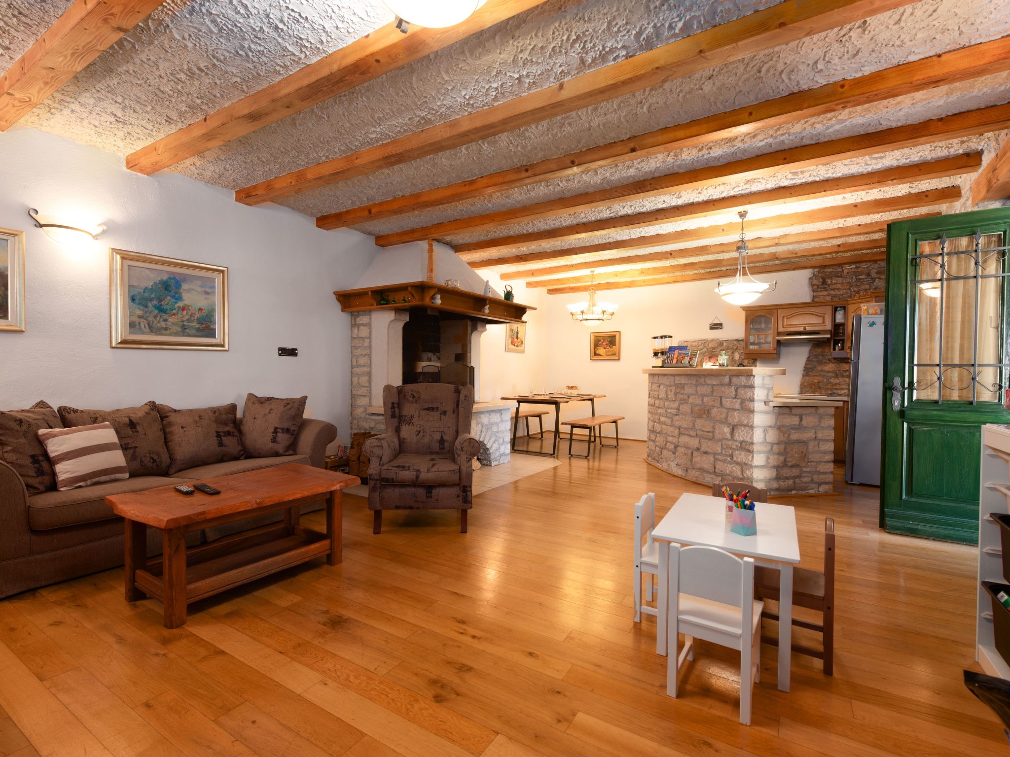 In Krculi mit Privatem Pool-Binnen