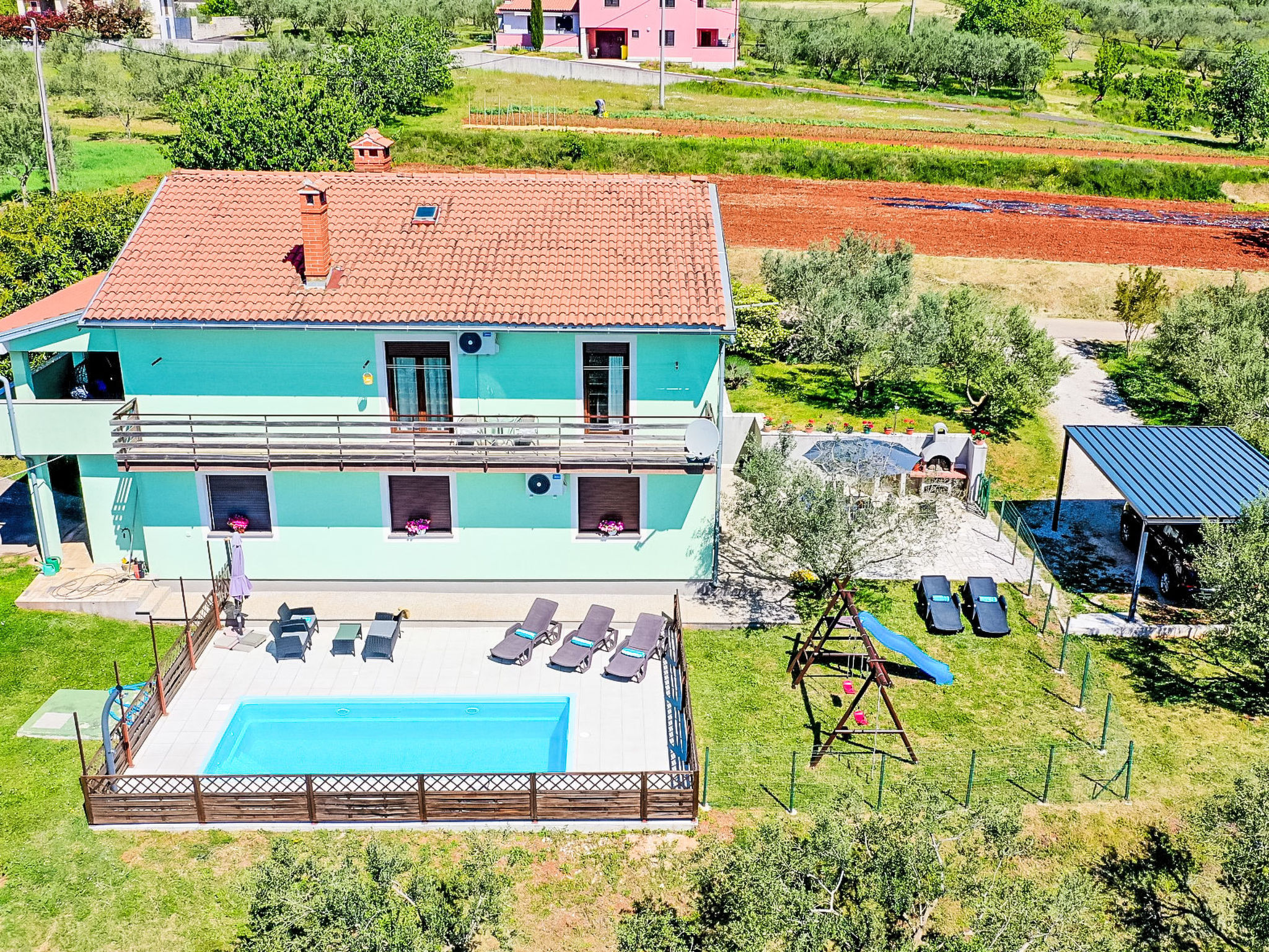 Wohnung mit privatem Pool und herrlicher Aussicht