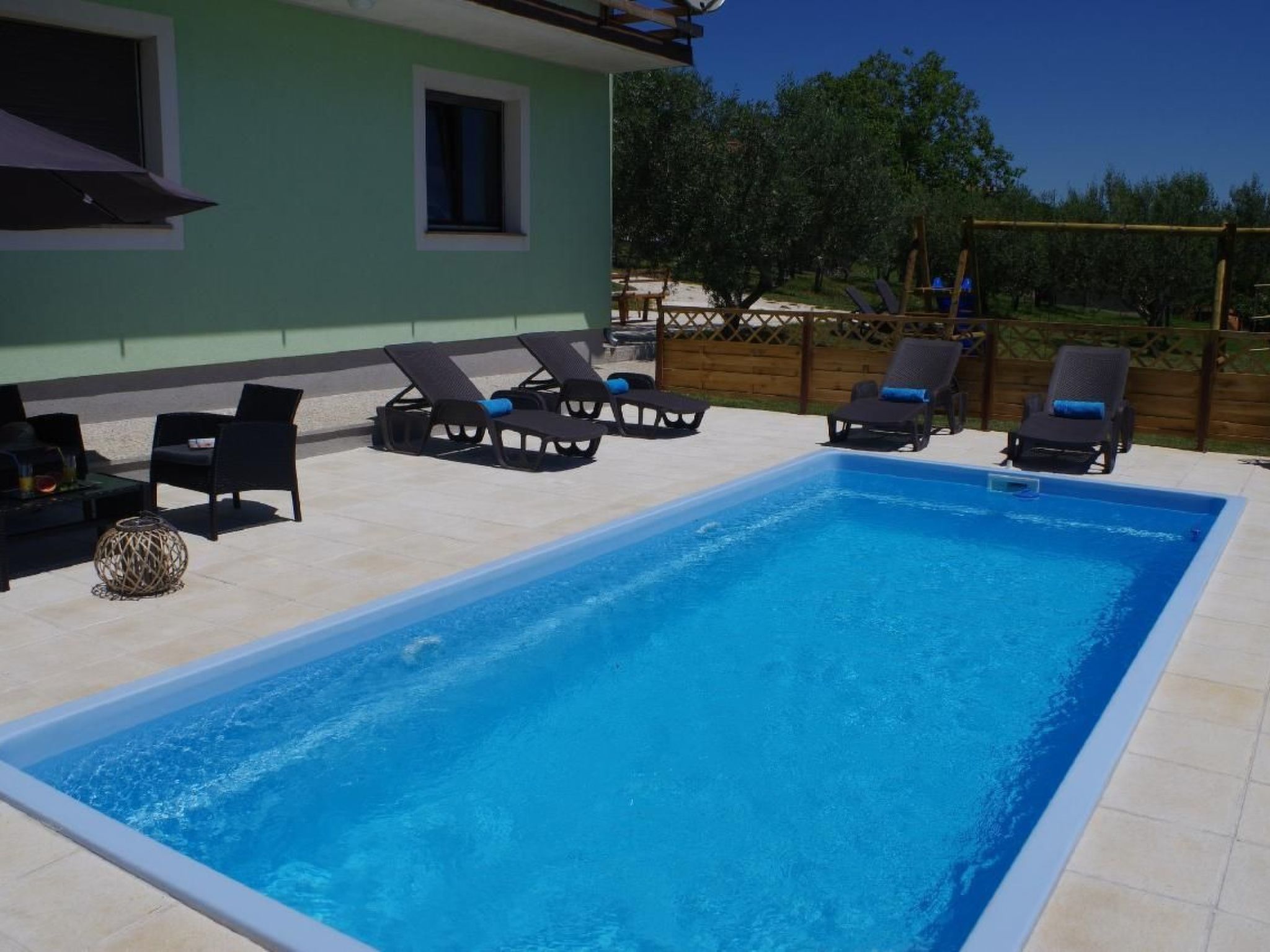 Wohnung mit privatem Pool und herrlicher Aussicht-Dedans