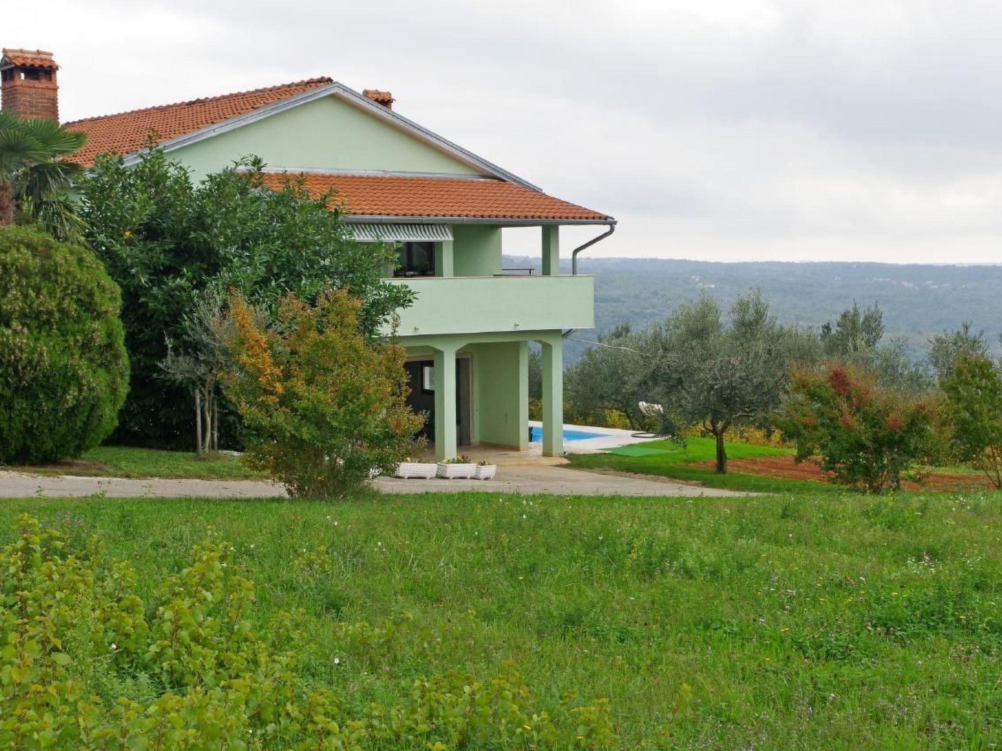 Wohnung mit privatem Pool und herrlicher Aussicht-Dedans