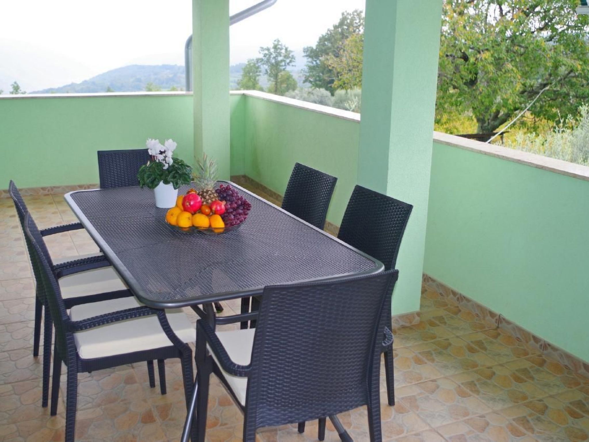 Wohnung mit privatem Pool und herrlicher Aussicht-Dedans