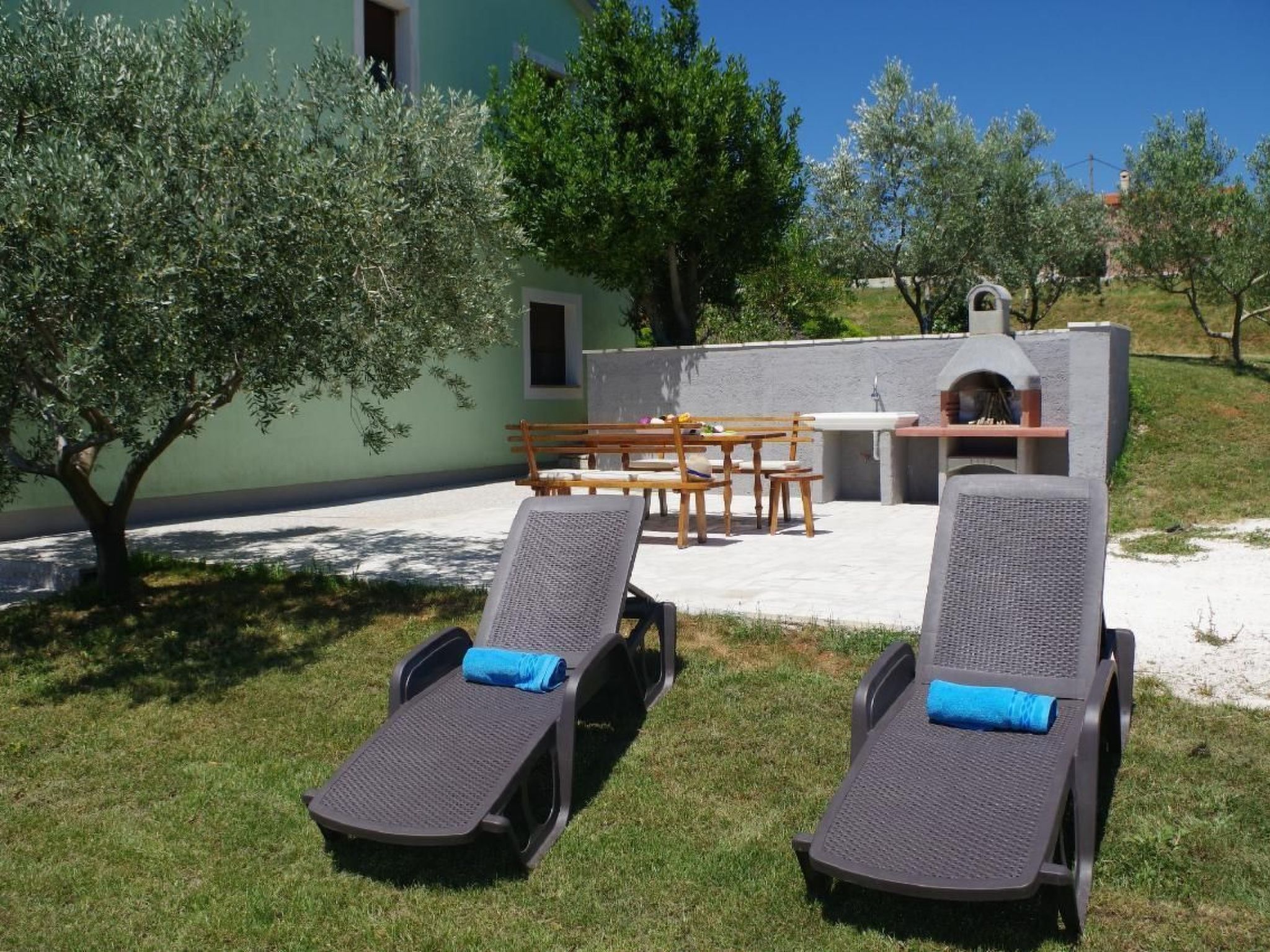 Wohnung mit privatem Pool und herrlicher Aussicht-Dedans