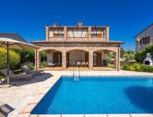 Villa Lara: Ruim vakantiehuis voor 7 in Cere, Istrië met omheinde tuin - thumbnail 1