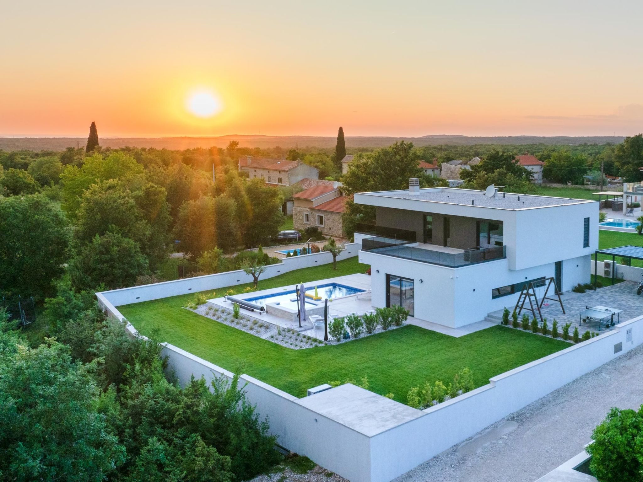 Villa MaEm-Image-tags.info