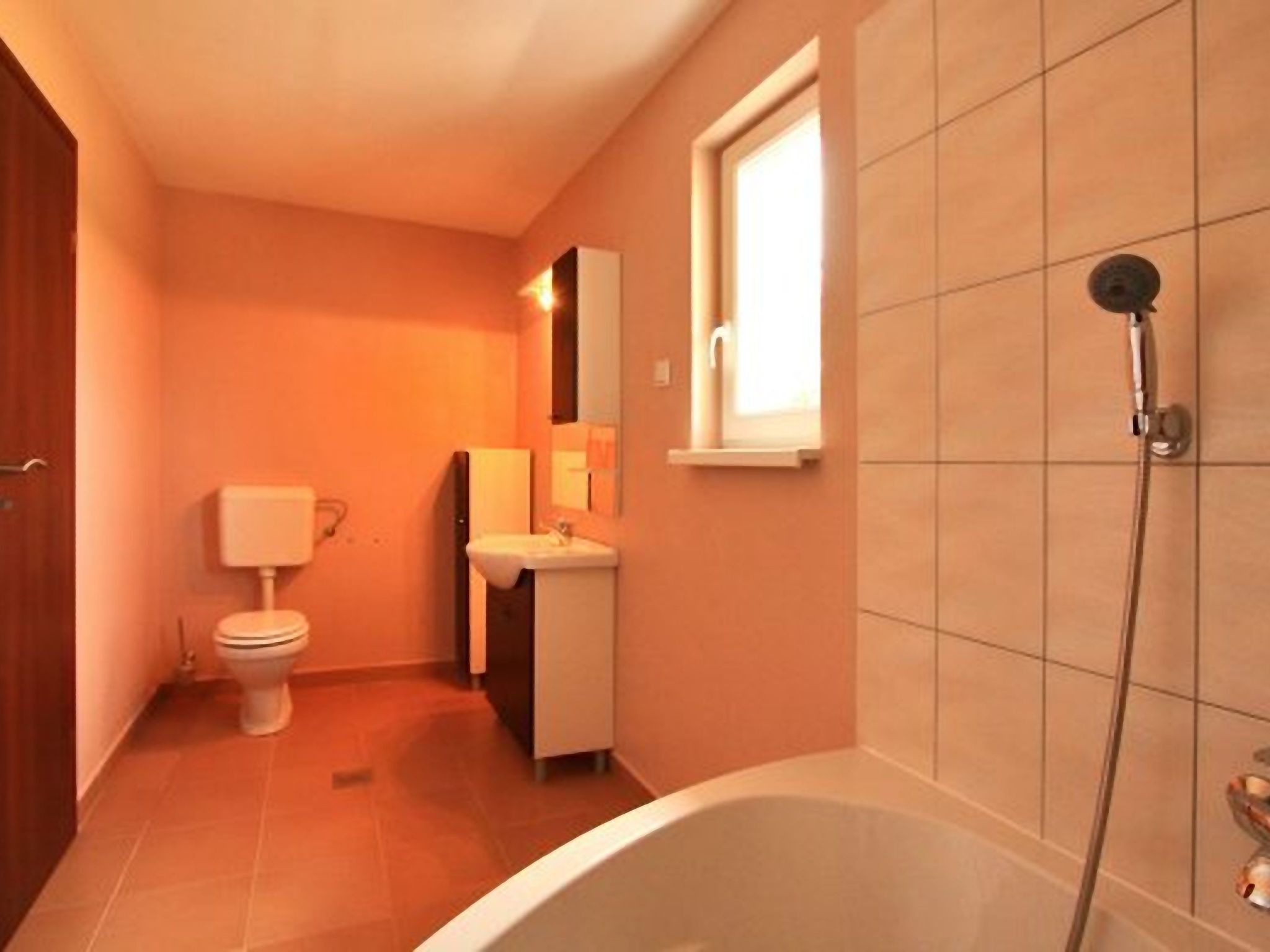 Wunderschönes Ferienhaus in Cere mit Privatem Pool-Dedans