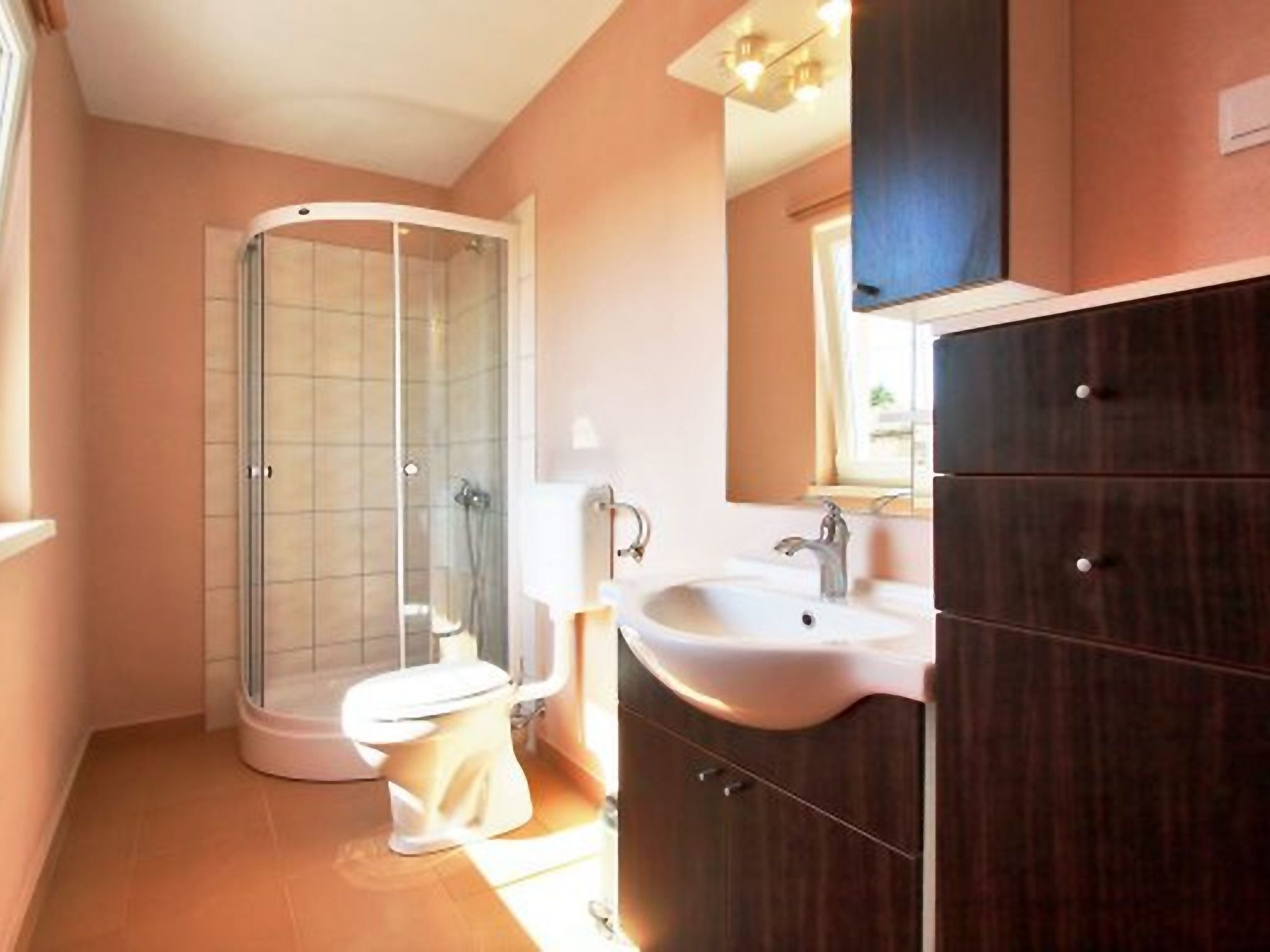 Wunderschönes Ferienhaus in Cere mit Privatem Pool-Dedans