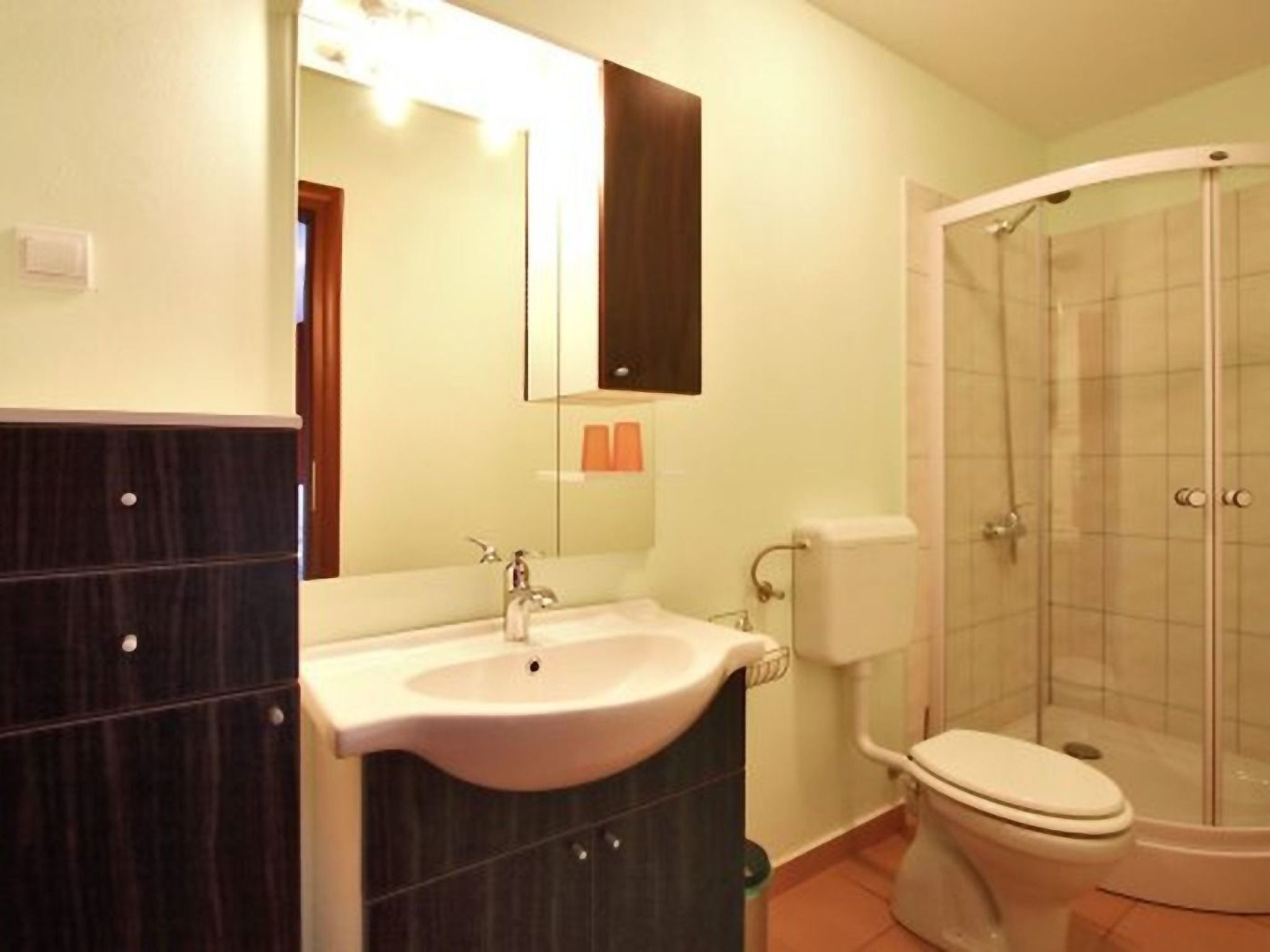 Wunderschönes Ferienhaus in Cere mit Privatem Pool-Binnen