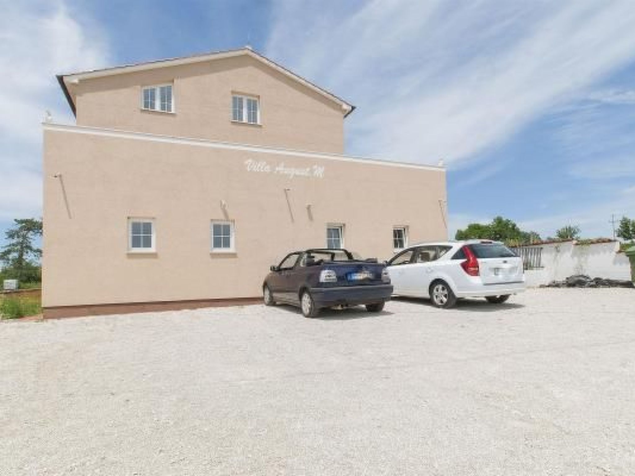 Wunderschönes Ferienhaus in Cere mit Privatem Pool-Binnen