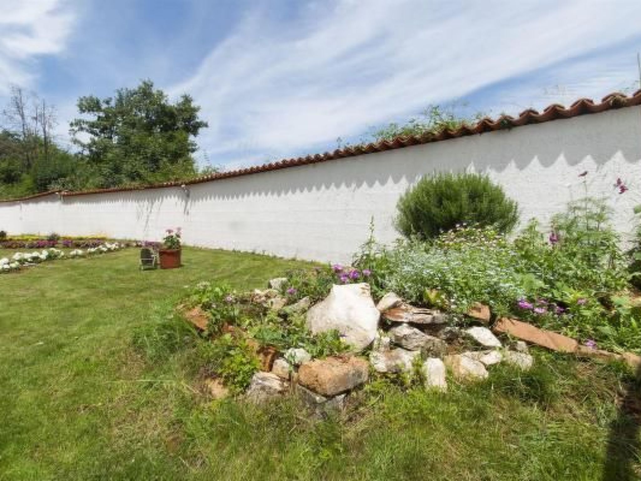 Wunderschönes Ferienhaus in Cere mit Privatem Pool-Binnen