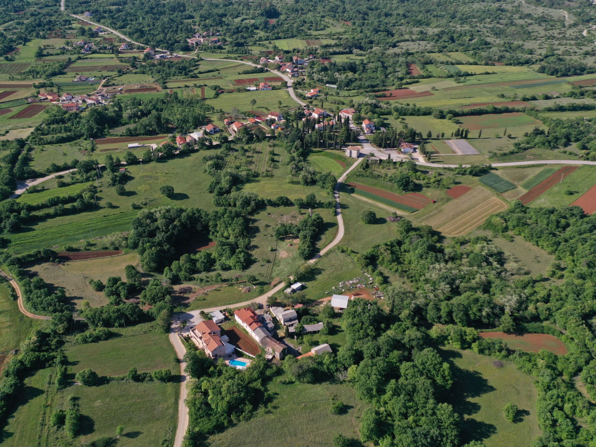 Wunderschönes Ferienhaus in Cere mit Privatem Pool-Binnen
