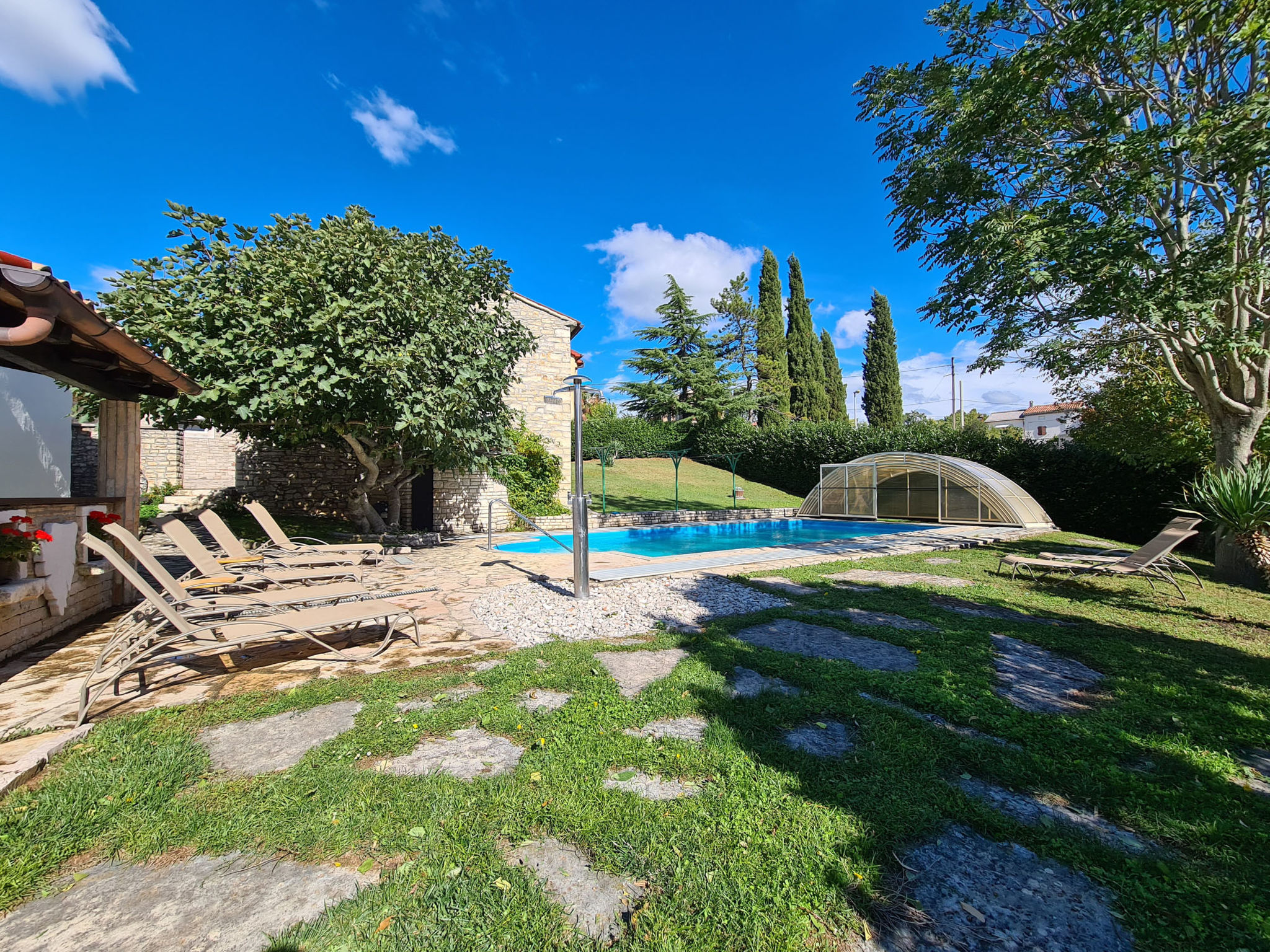 Ferienhaus in Cere (Kroatien) und 1 Hund erlaubt