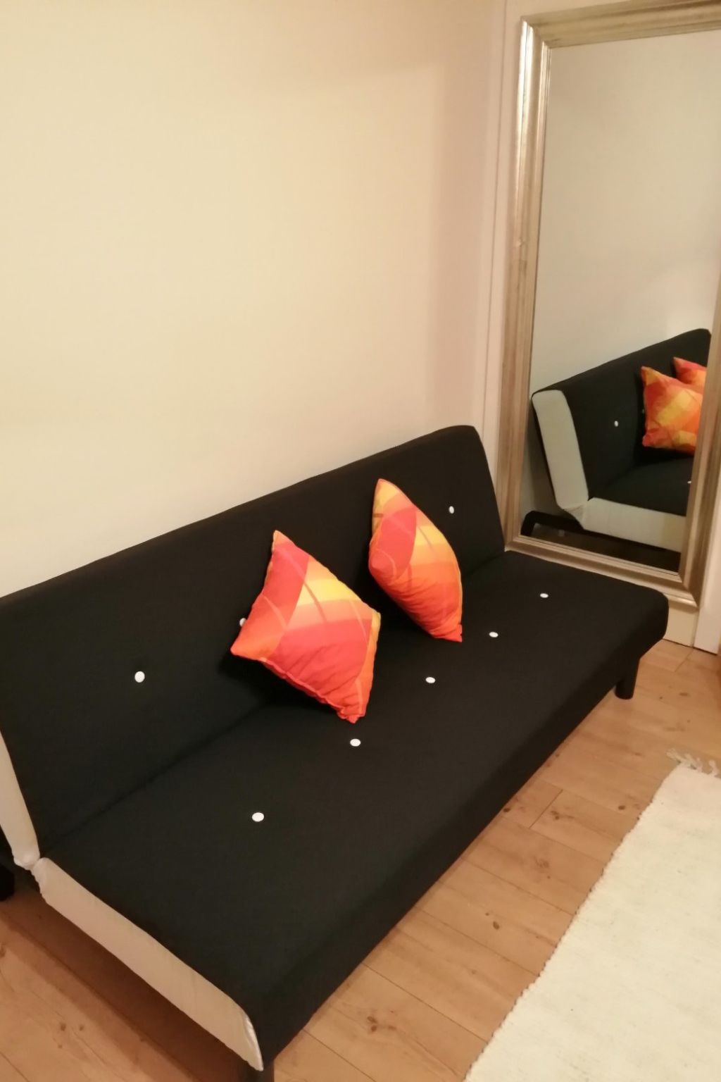 House 2065 - Binnen