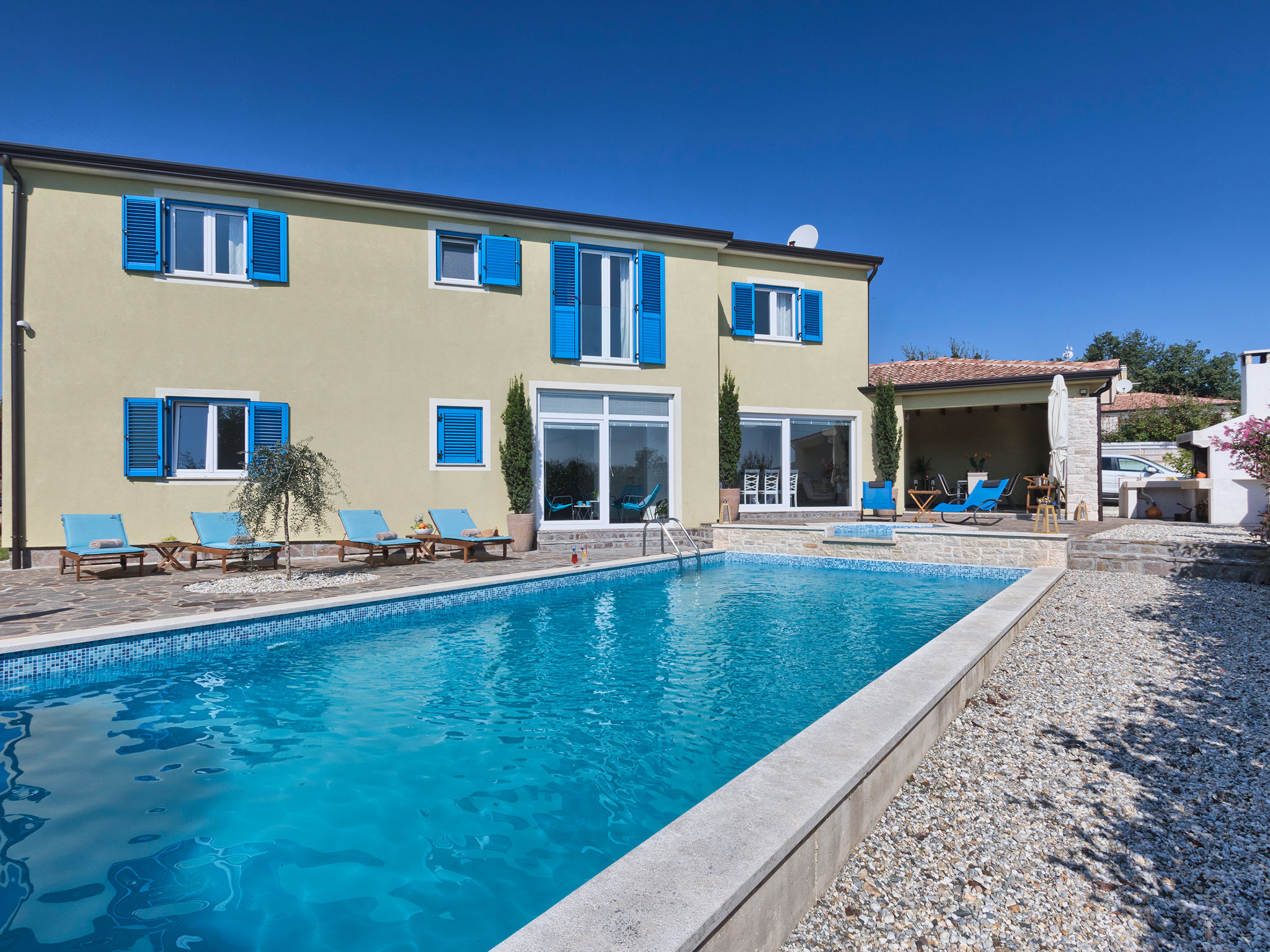 Villa 1519 - Image 3