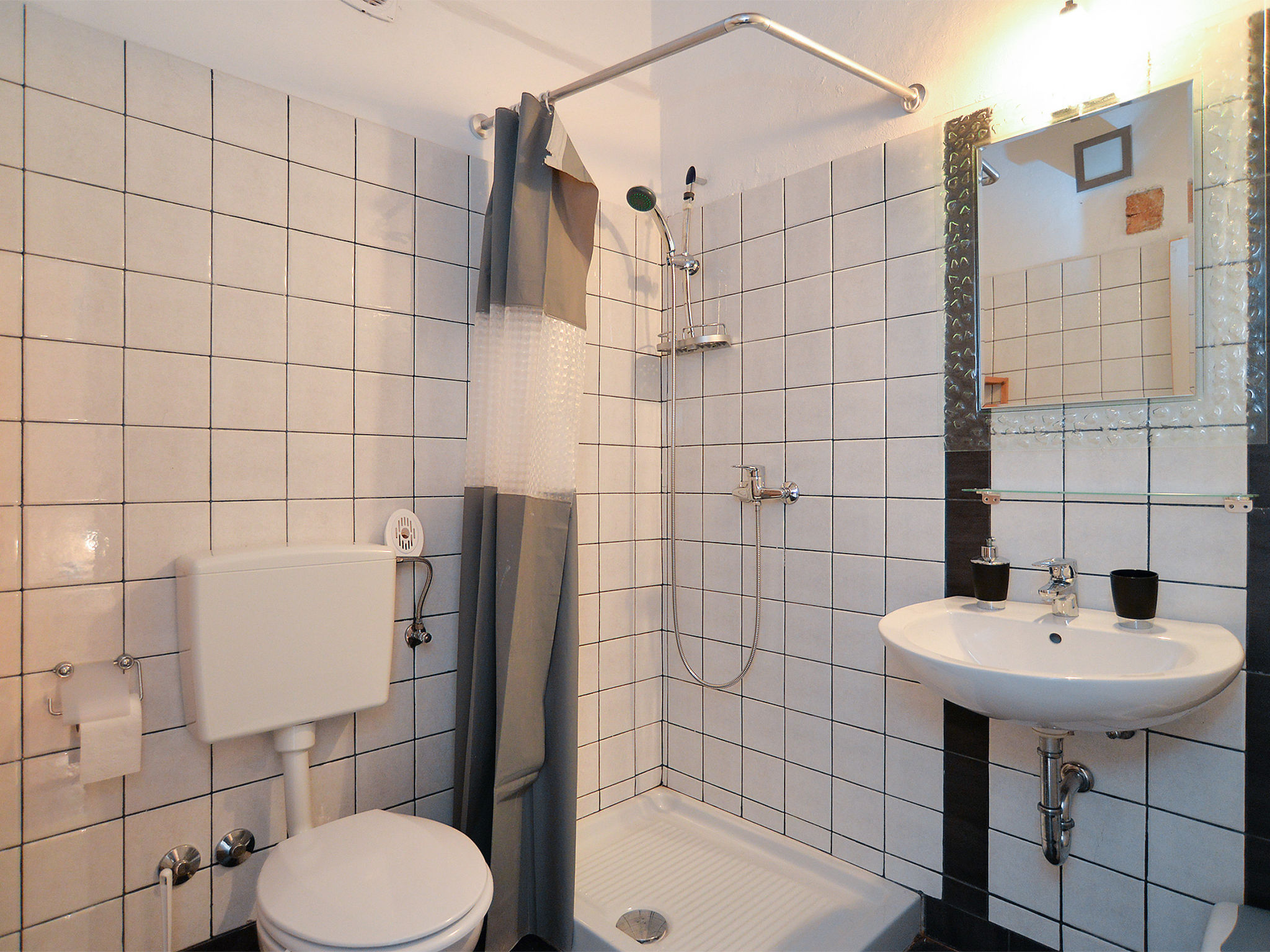 House 704 - Binnen
