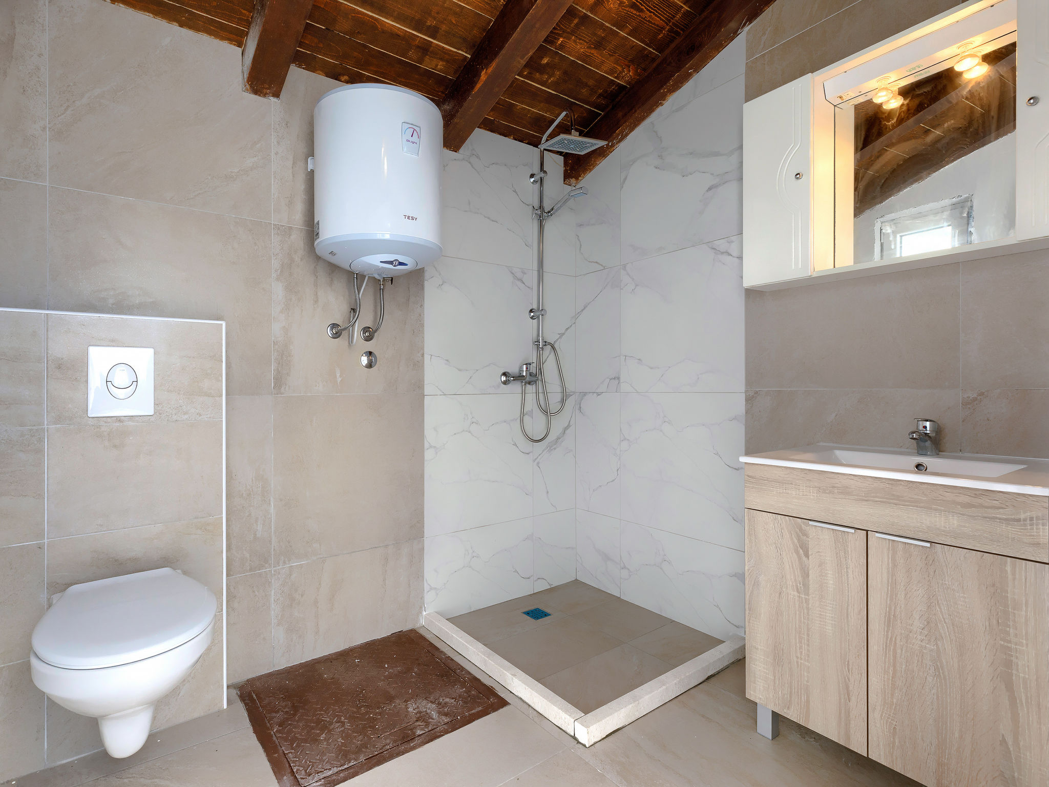 Maison Mia – Salle de bains, photo 33 sur 36