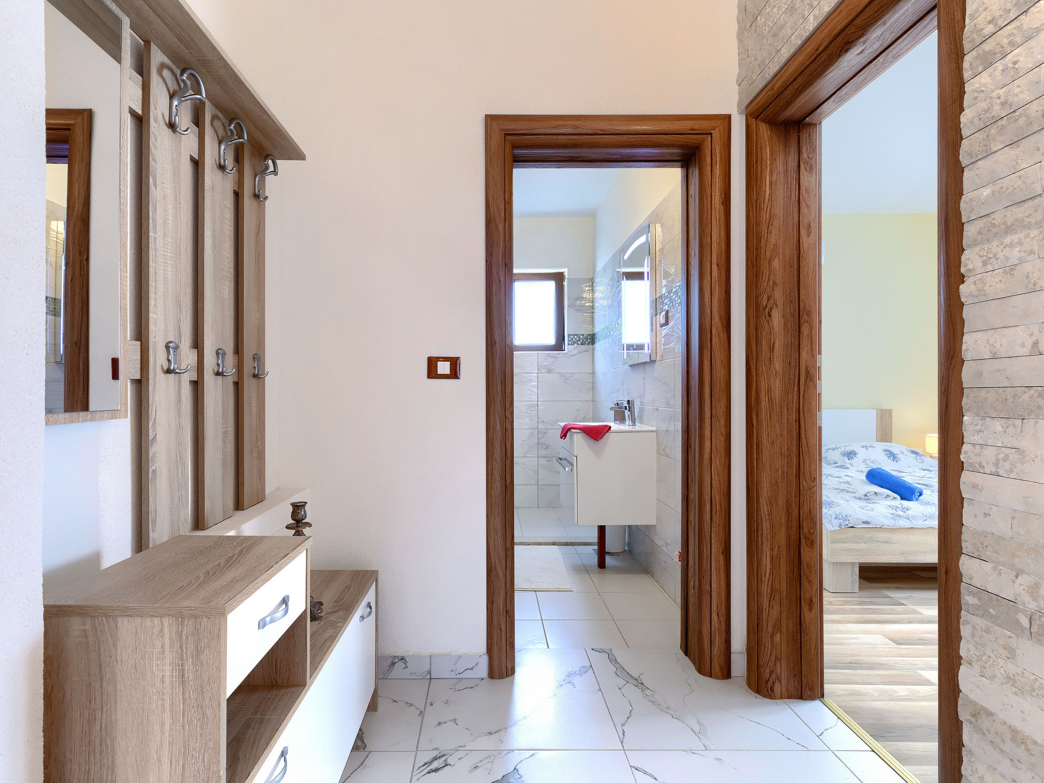 Maison Mia – Salle de bains, photo 13 sur 36