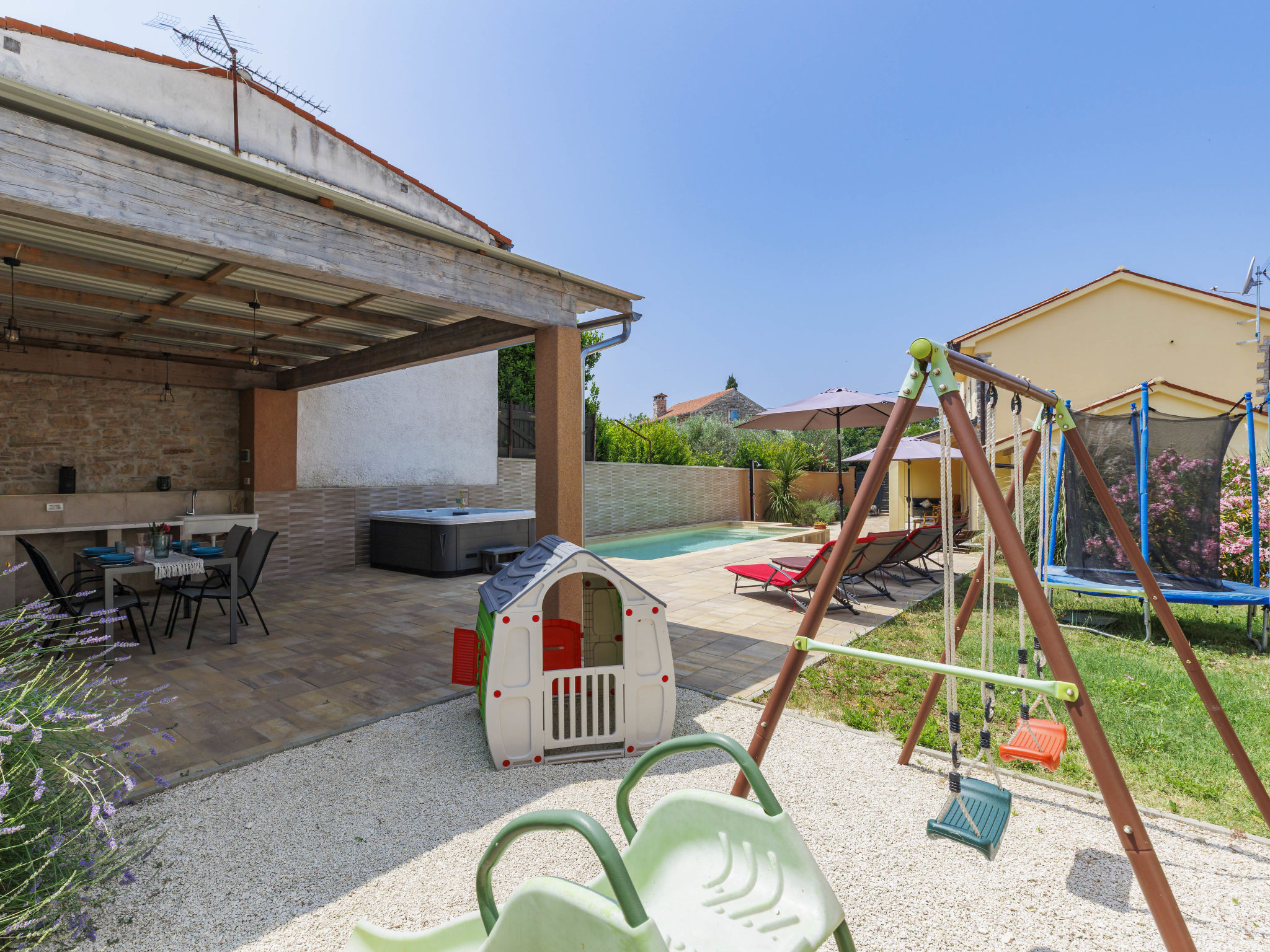 Casa Bella-Buiten