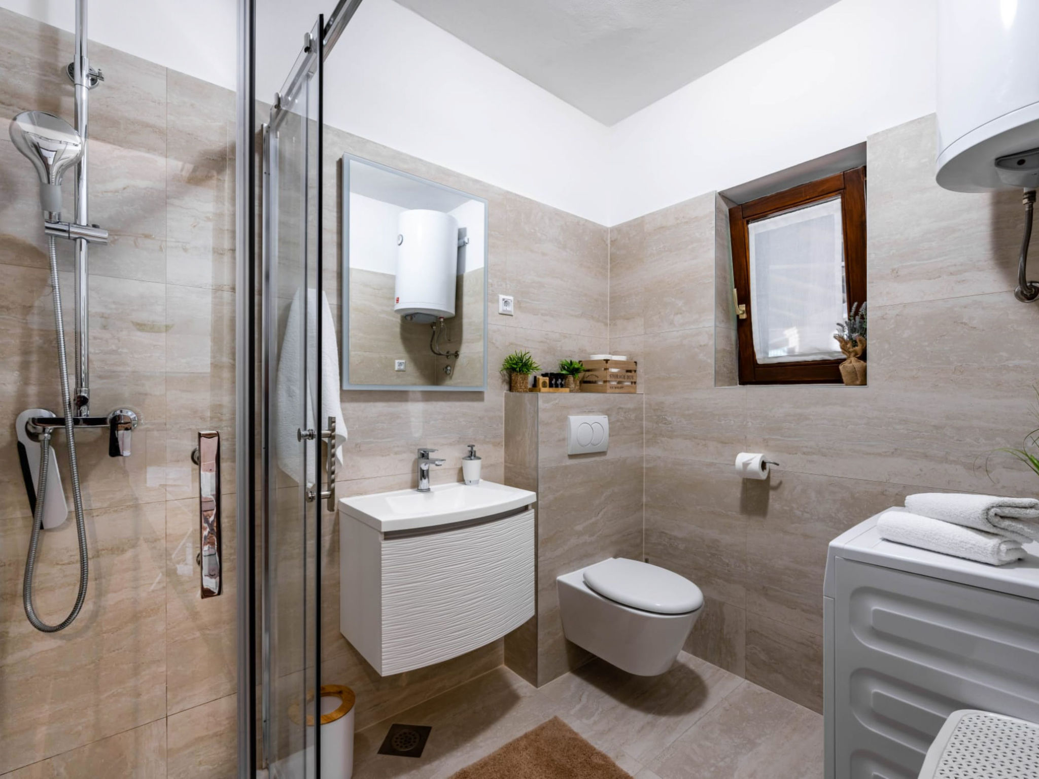 Bathroom / Wellness