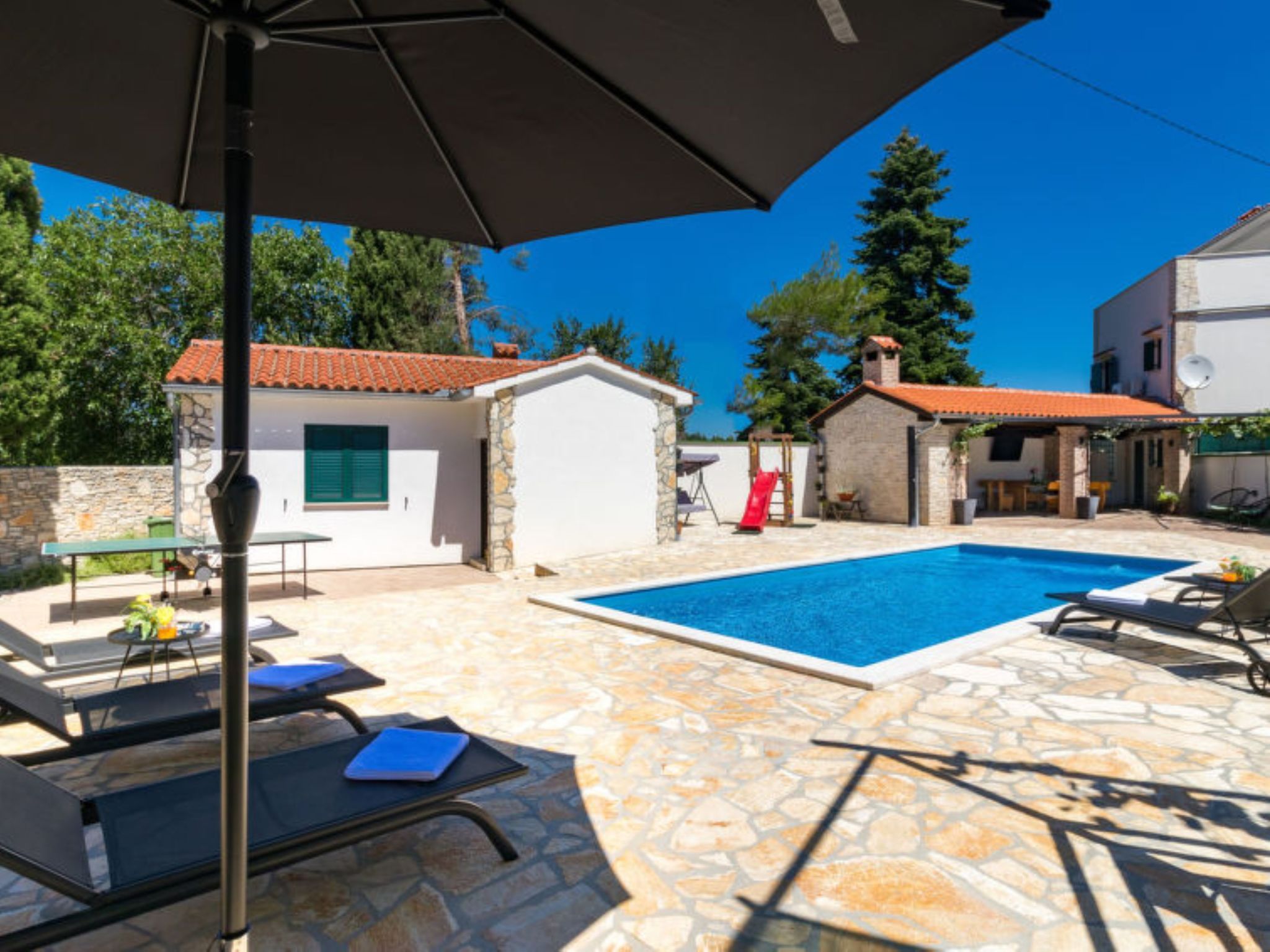 Villa Dominique - Buiten