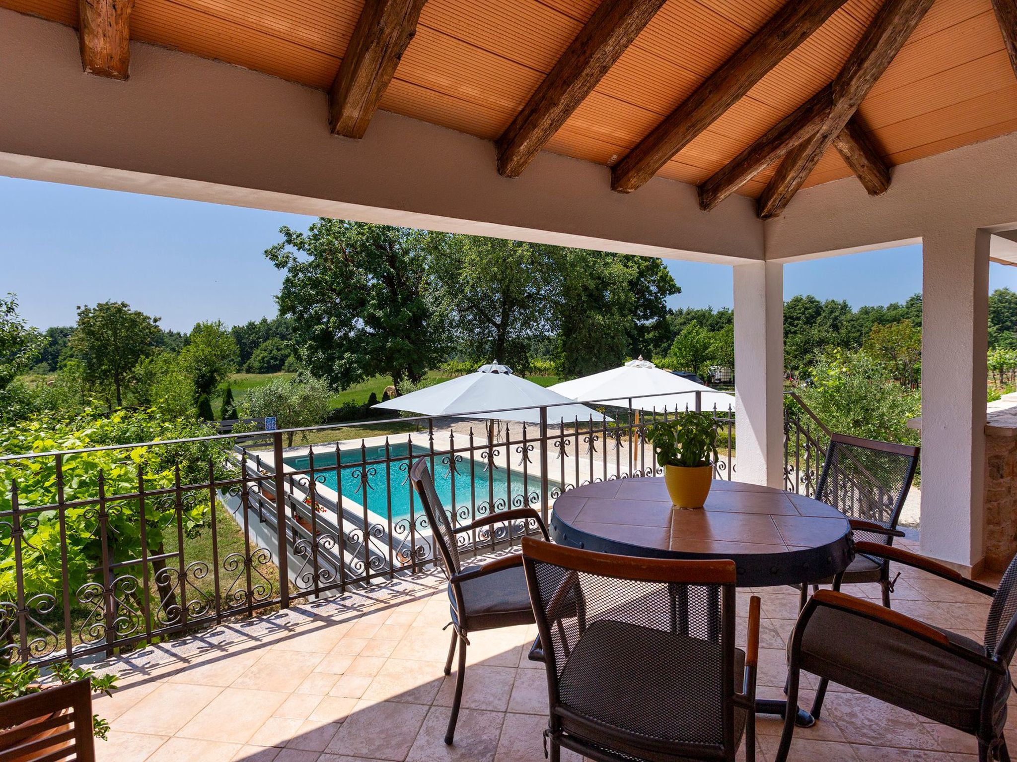 "Haus Matija"-Binnen