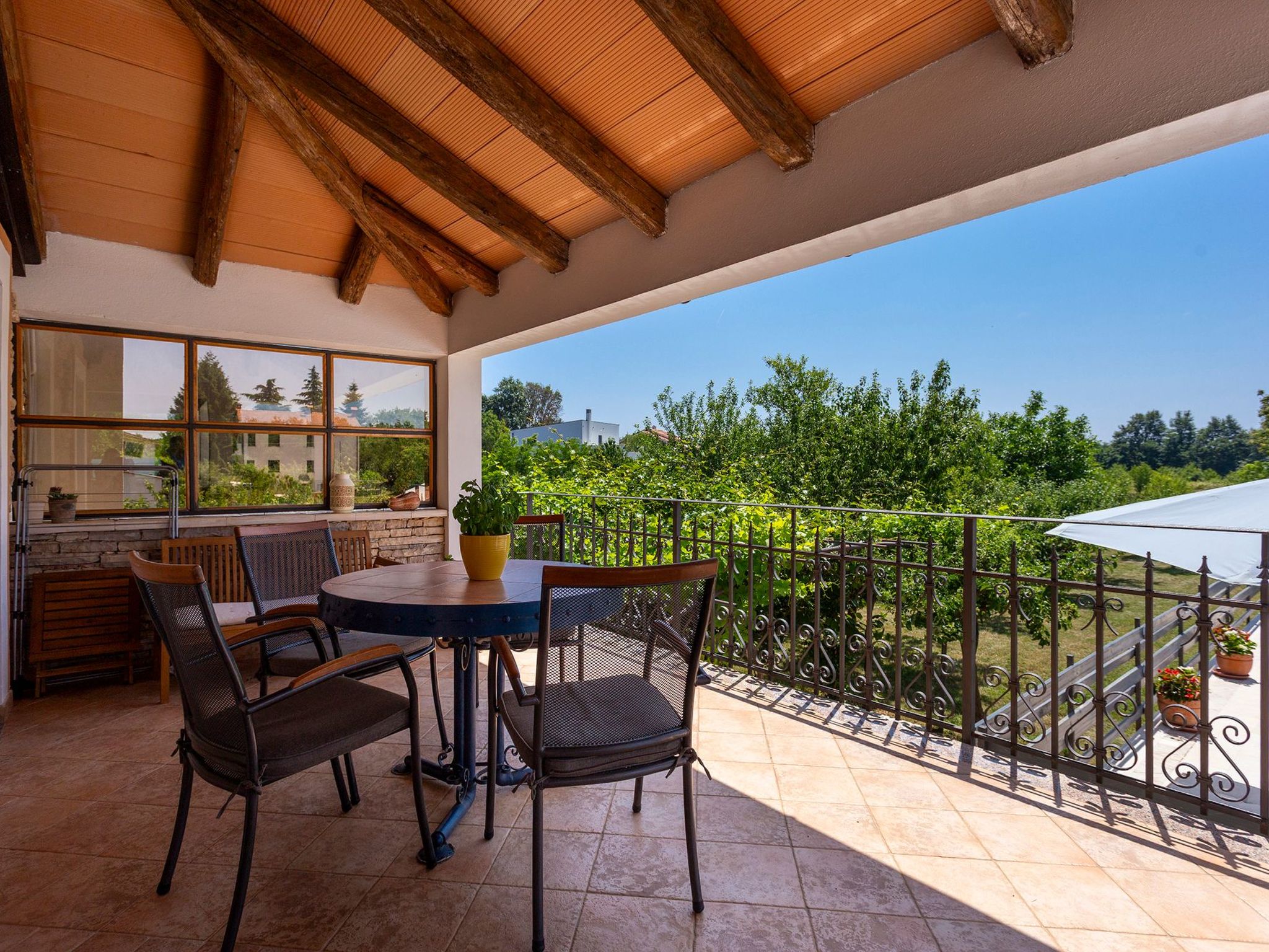 "Haus Matija"-Binnen