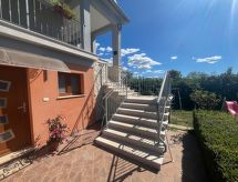 Stijlvol appartement met privézwembad in Svetvinčenat, Istrië - thumbnail 6
