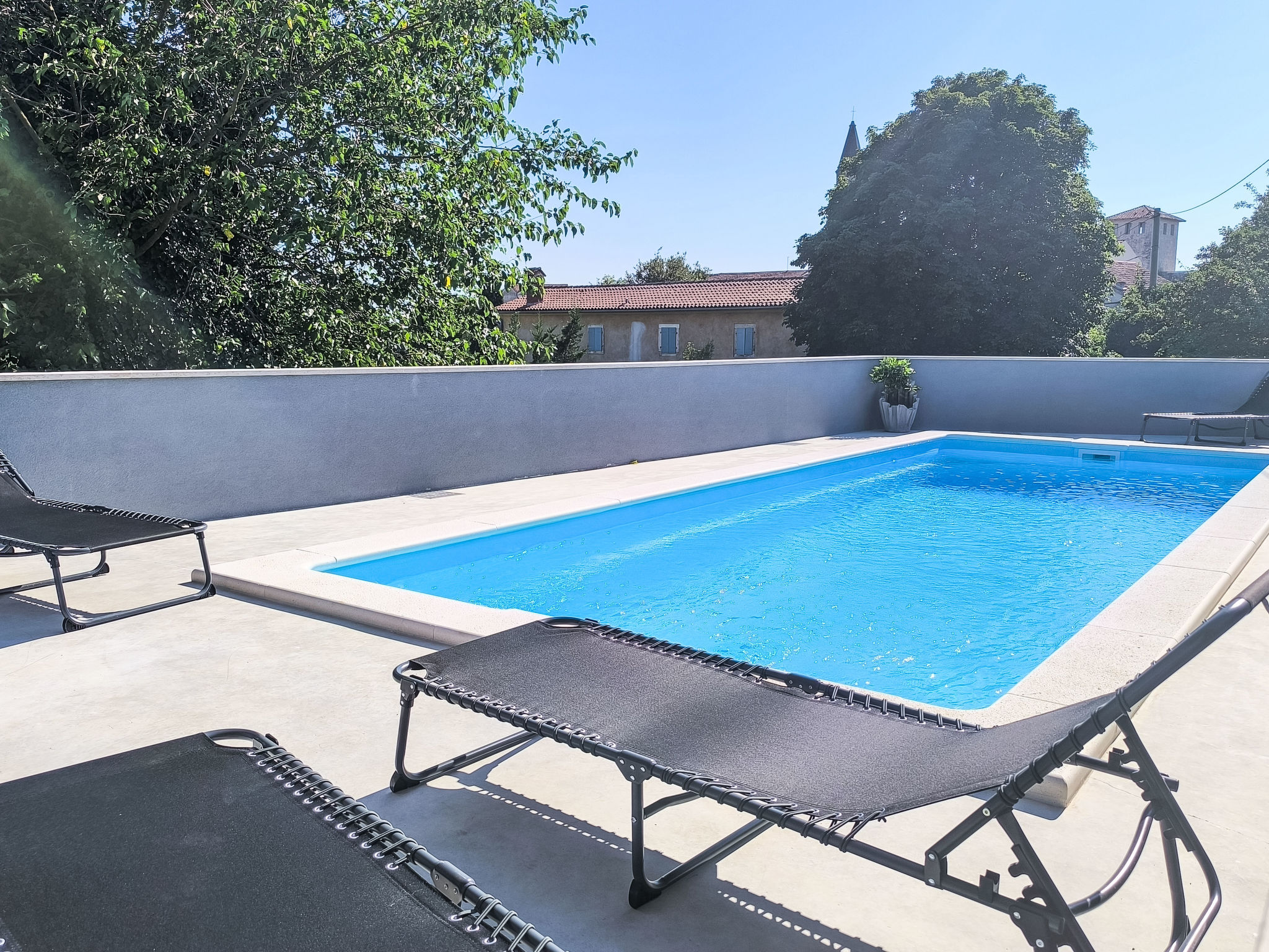 Wohnung "Wohnung Sterna mit Pool"