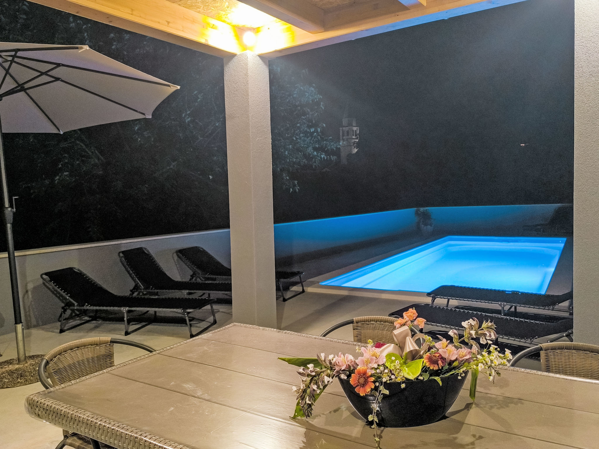 Wohnung "Wohnung Sterna mit Pool" - Outside