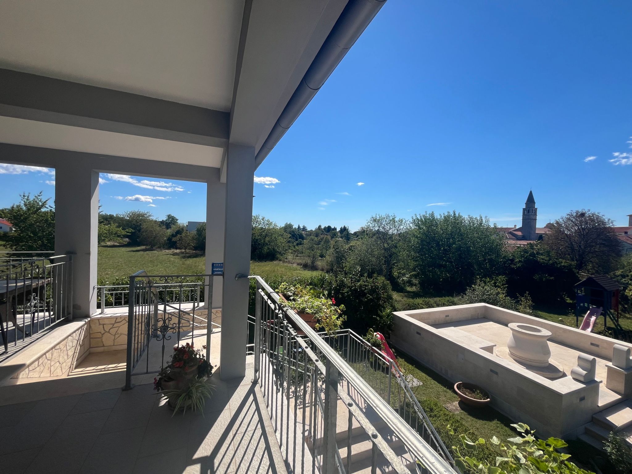 Wohnung "Wohnung Sterna mit Pool"-Binnen