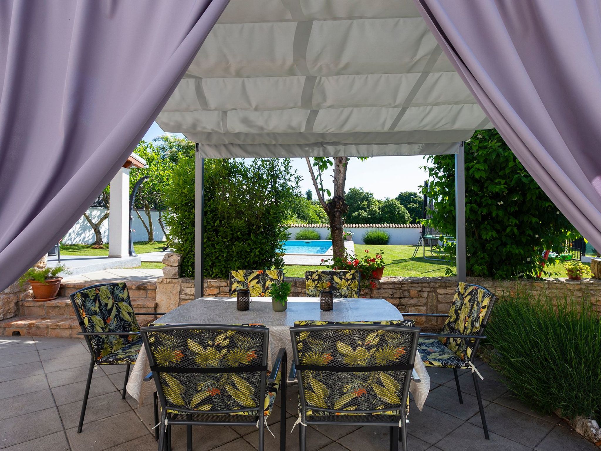 Haus Furlani mit schönem Garten und privatem Pool-Binnen