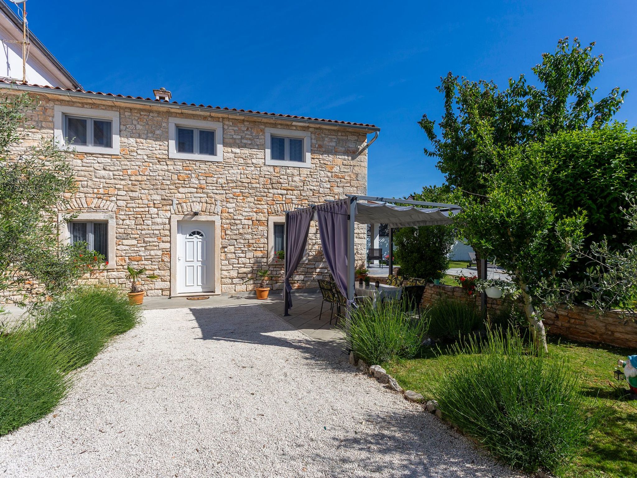 Haus Furlani mit schönem Garten und privatem Pool-Binnen