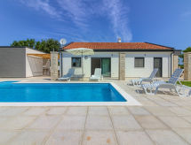 Villa Serenity: Moderne Oase met Privézwembad bij Bokordići - thumbnail 3