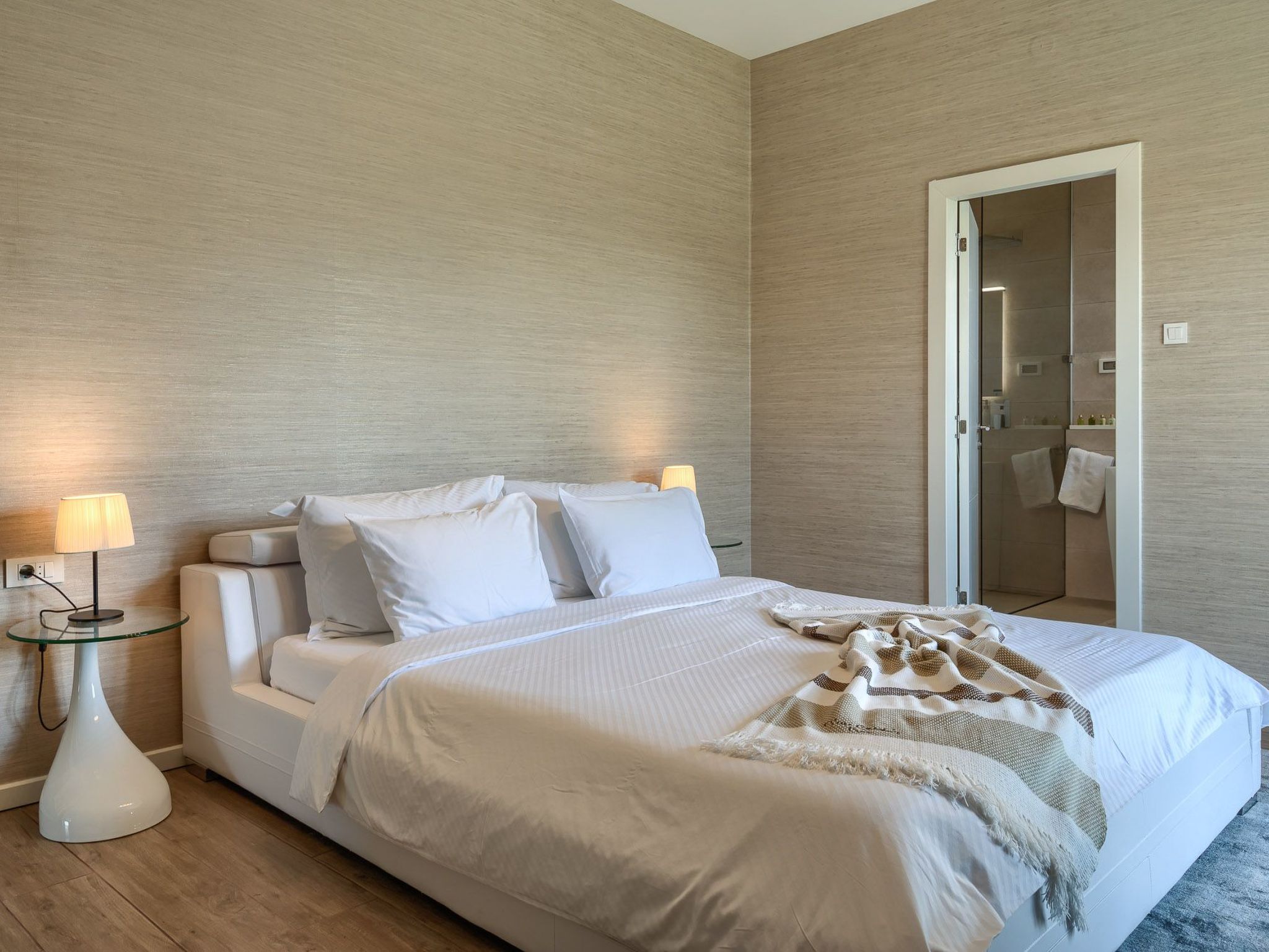 Sommer 'Villa La Dominika-Image-tags.info