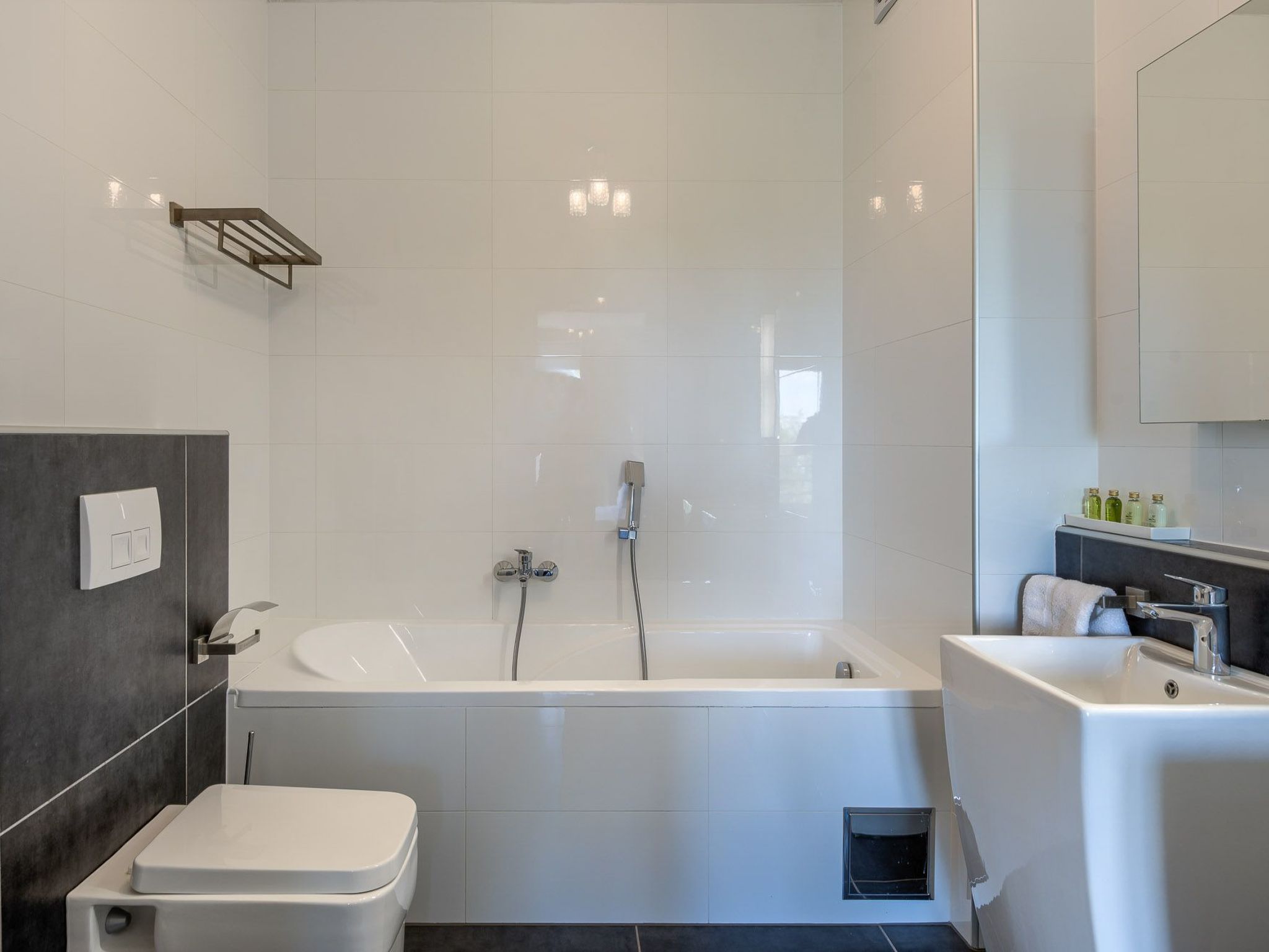 Sommer 'Villa La Dominika-Image-tags.info