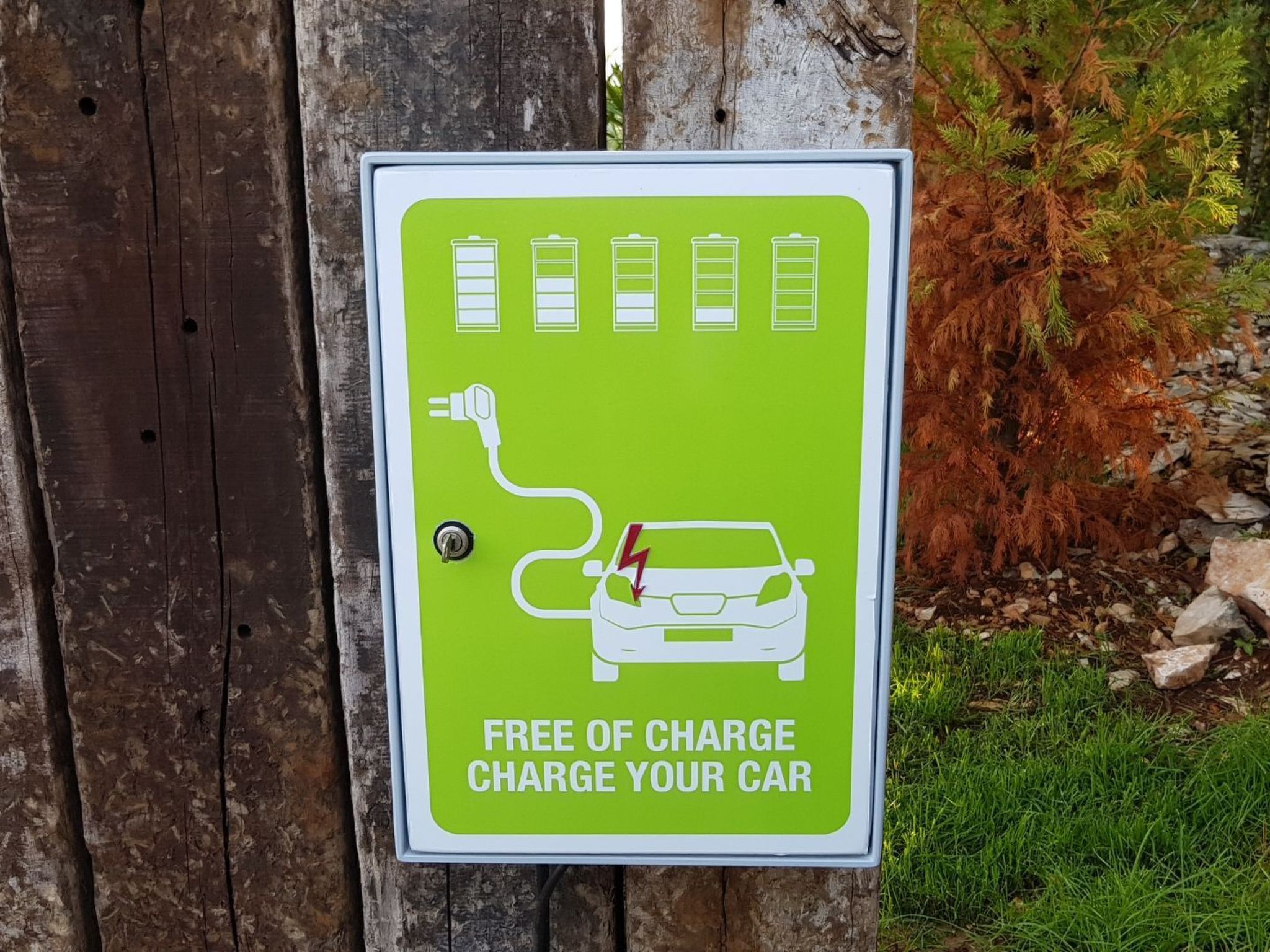 Sommer 'Villa La Dominika-Image-tags.info