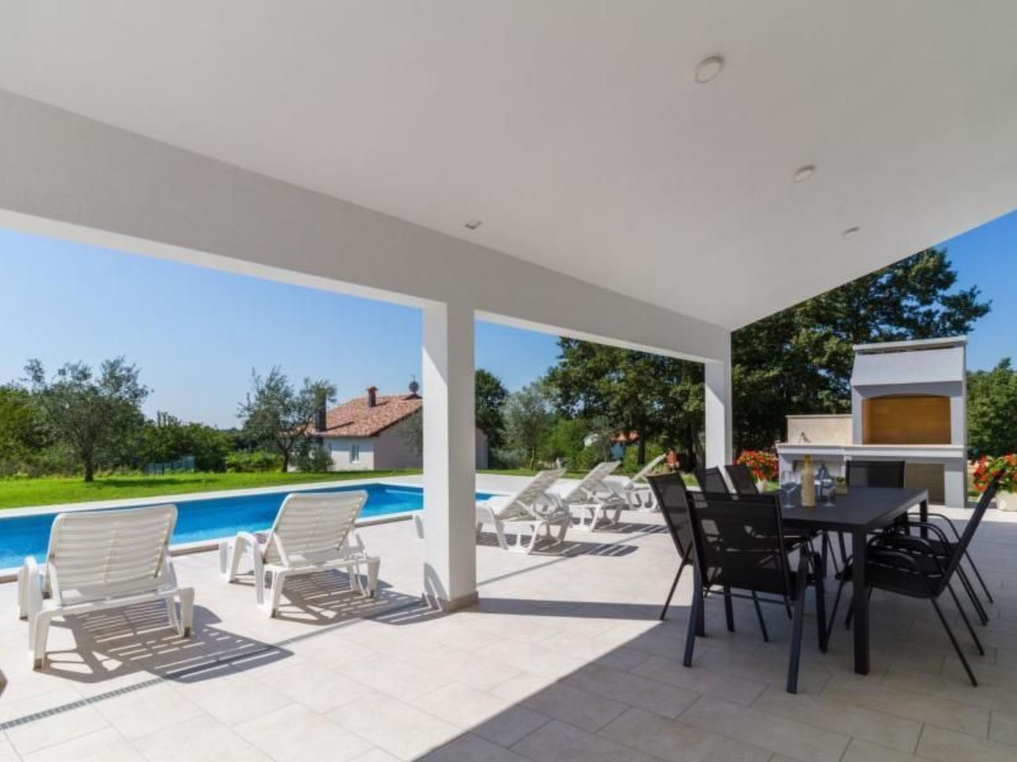 "Haus Piljan"-Binnen