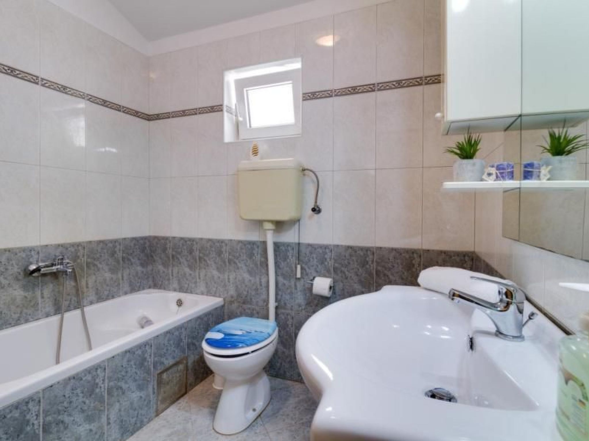 "Haus Piljan"-Binnen