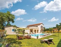'Villa Oliva' mit privatem Pool