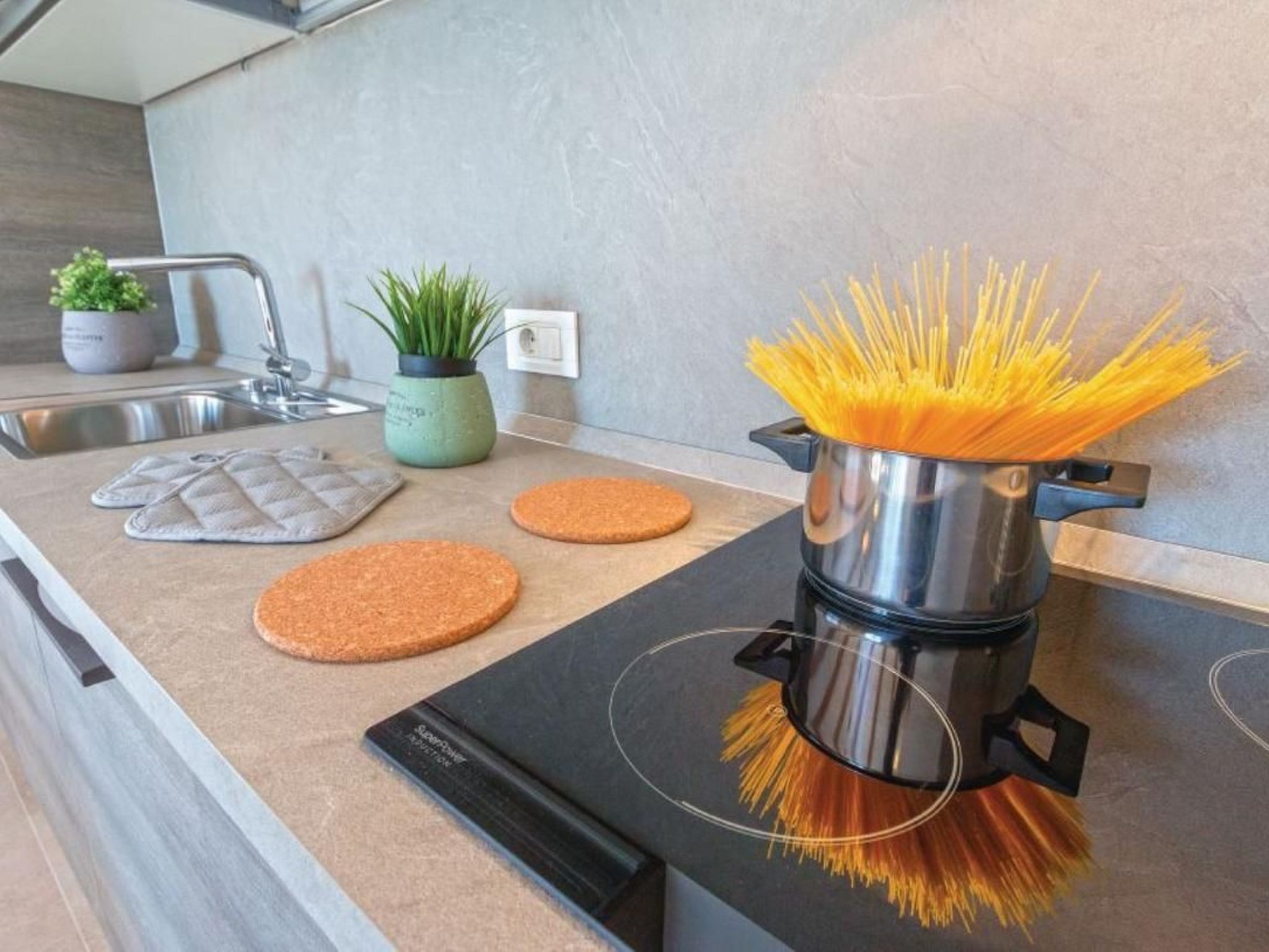 Villa "Magnolia" mit Schwimmbad, Sauna und Jacuzzi-Binnen