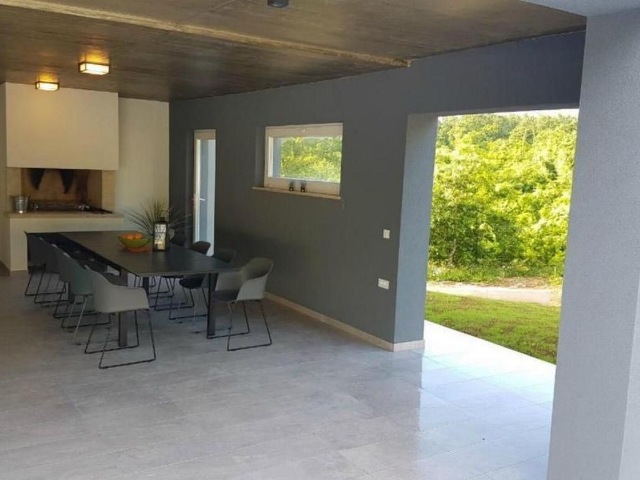 Villa Sanivaro mit beheiztem Pool und Whirlpool-Inside