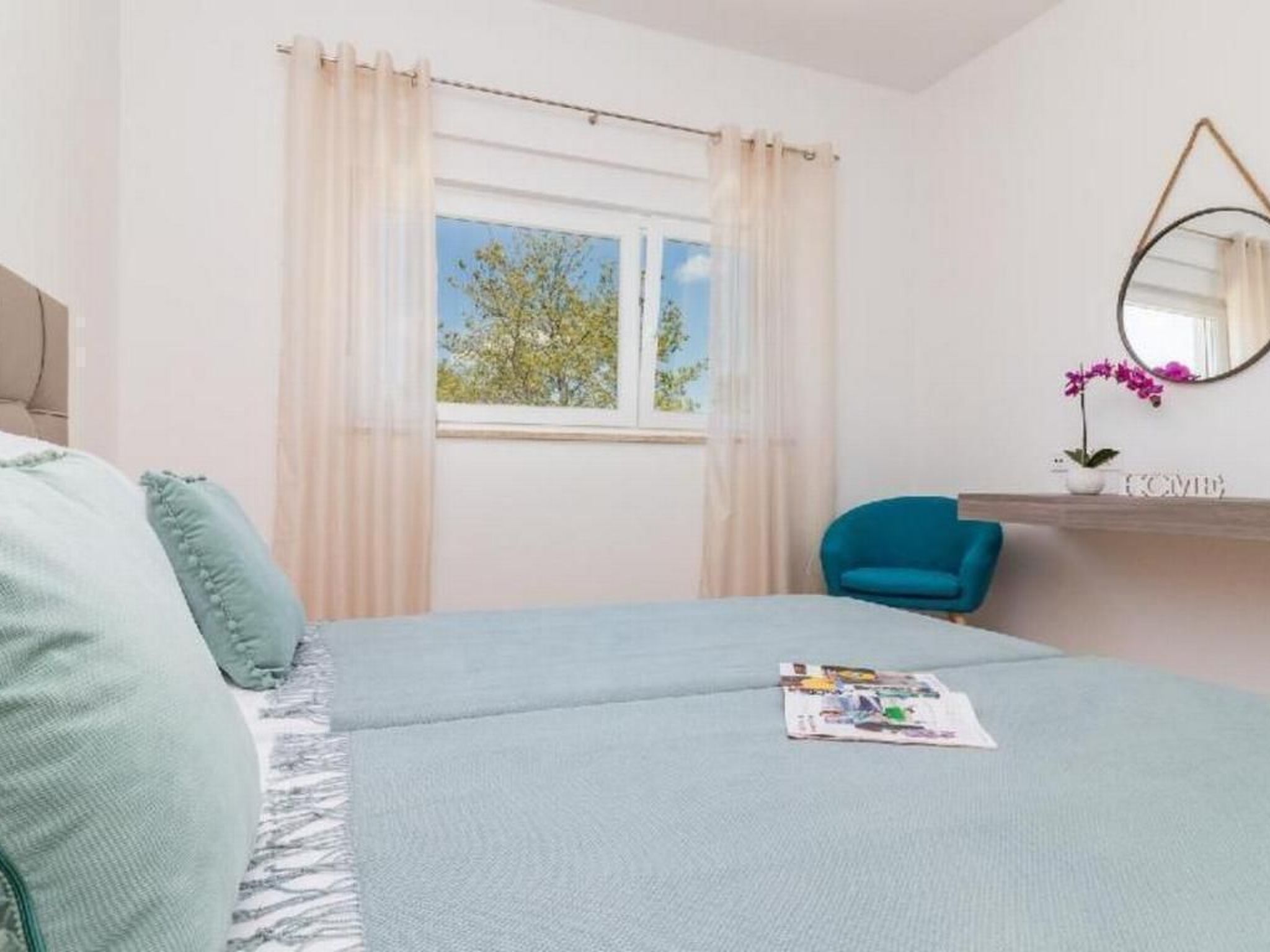 Villa Sanivaro mit beheiztem Pool und Whirlpool-Inside