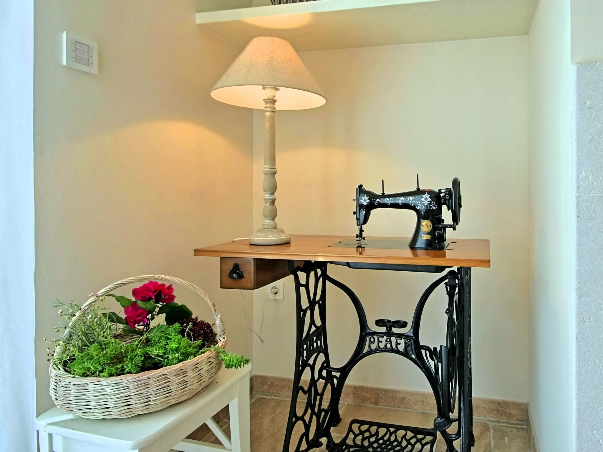 Luxus "Villa Mirna" mit Tennisplatz-Binnen